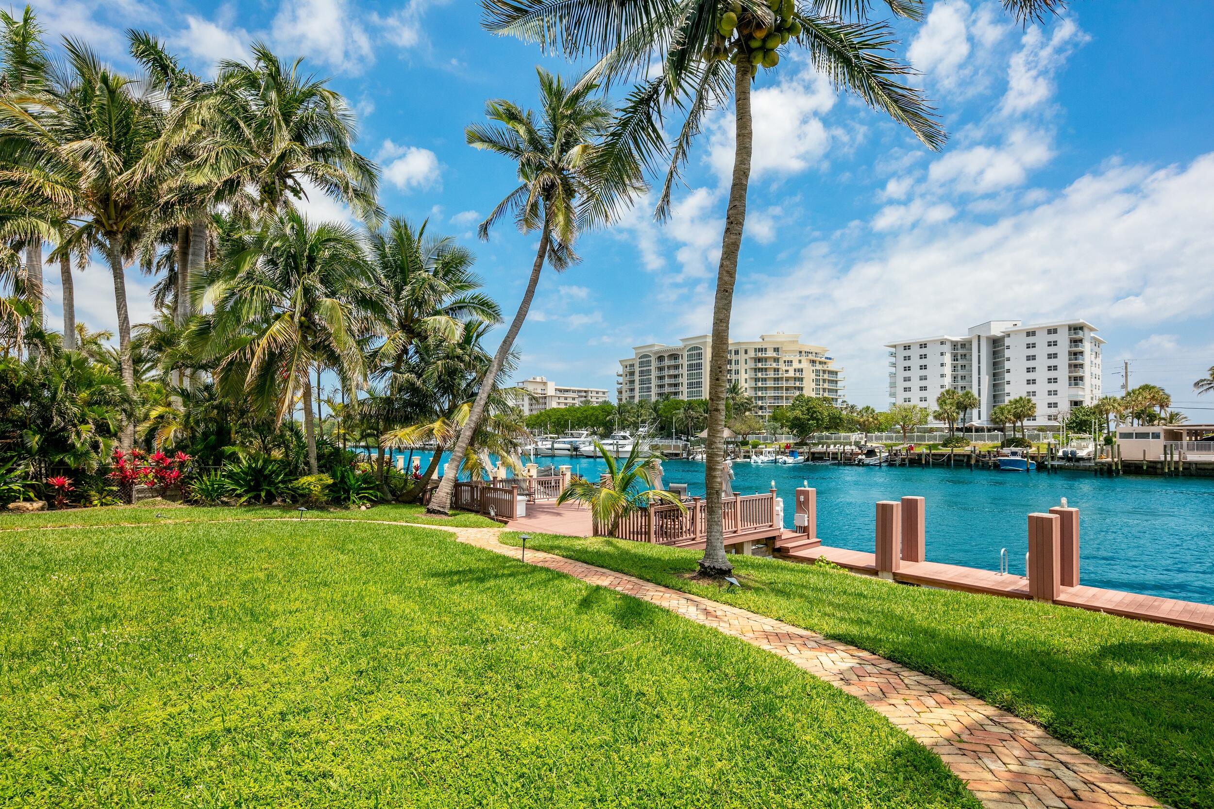 VENETIAN ISLES 2ND SEC - Residential