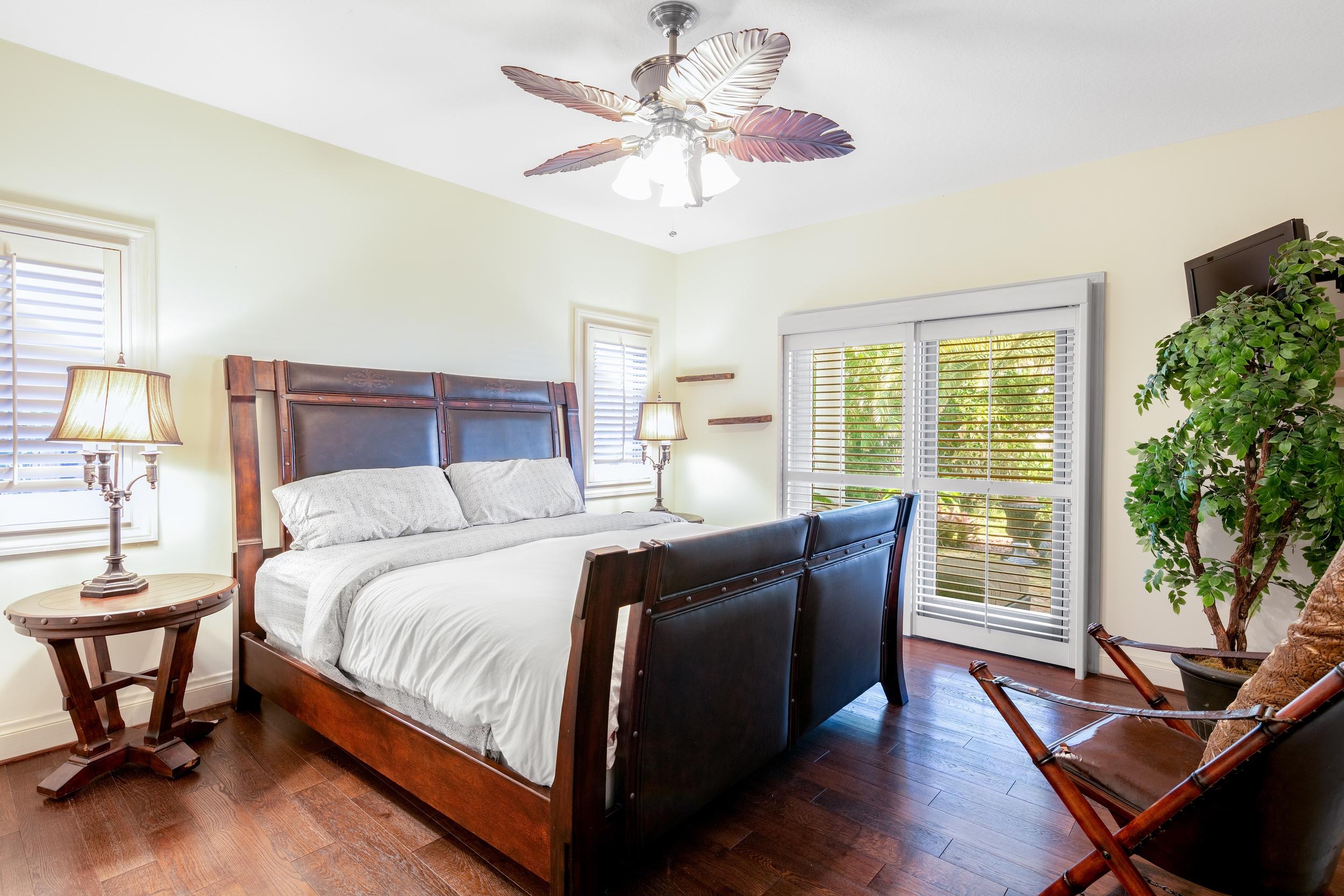 VENETIAN ISLES 2ND SEC - Residential