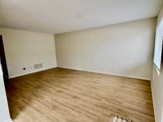 3040 LAKE OSBORNE Drive 111