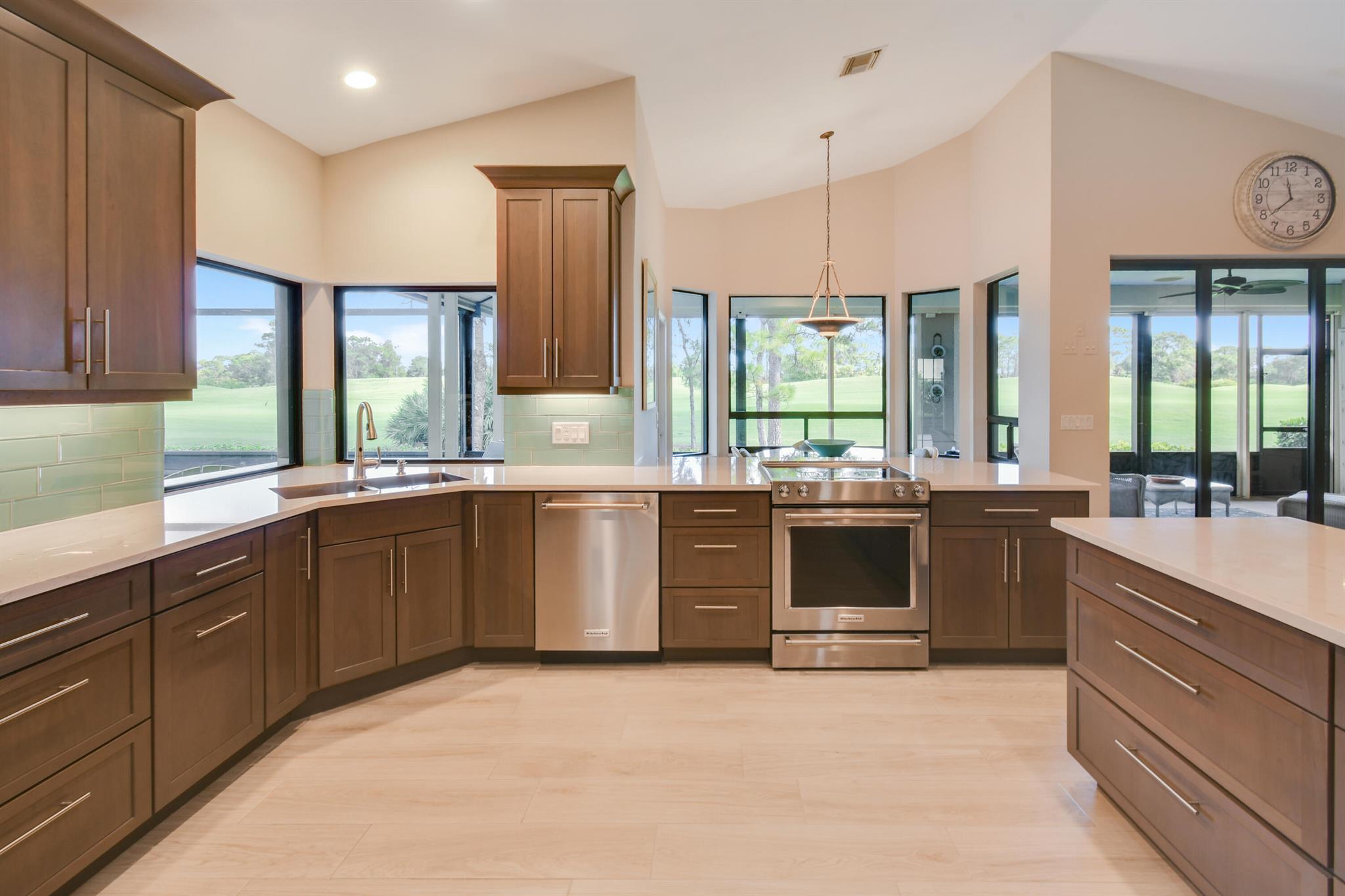 Harbour Ridge Yacht & Cou - Residential