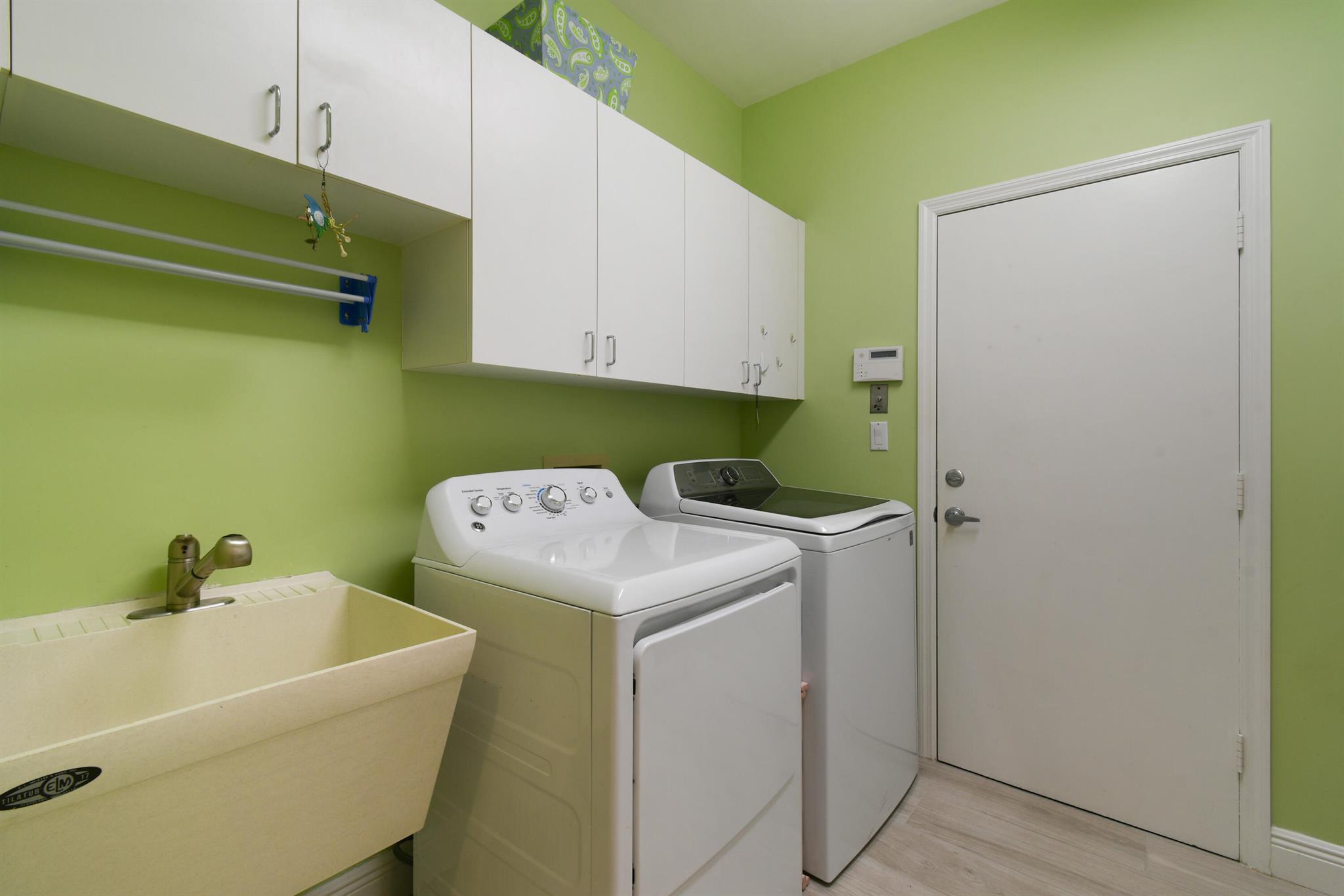 Harbour Ridge Yacht & Cou - Residential