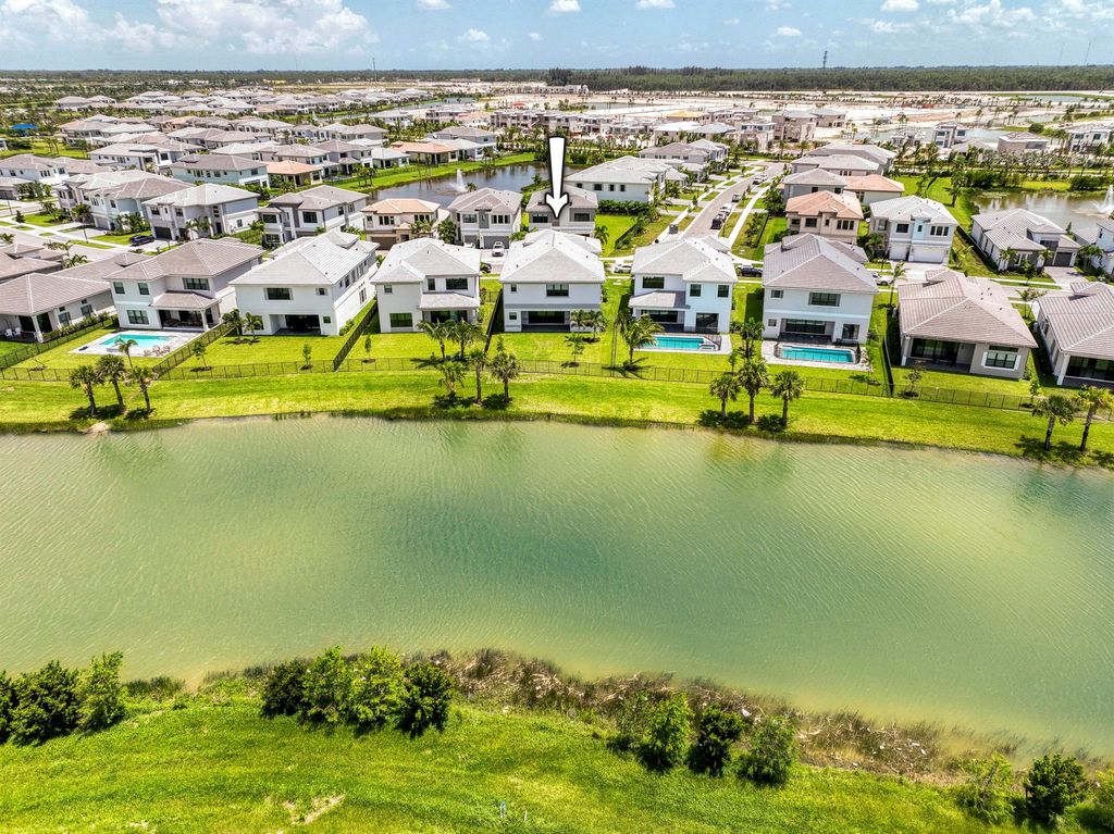 Photo of 13175 Feathering Way, Palm Beach Gardens, FL 33412 (MLS # R11034313)