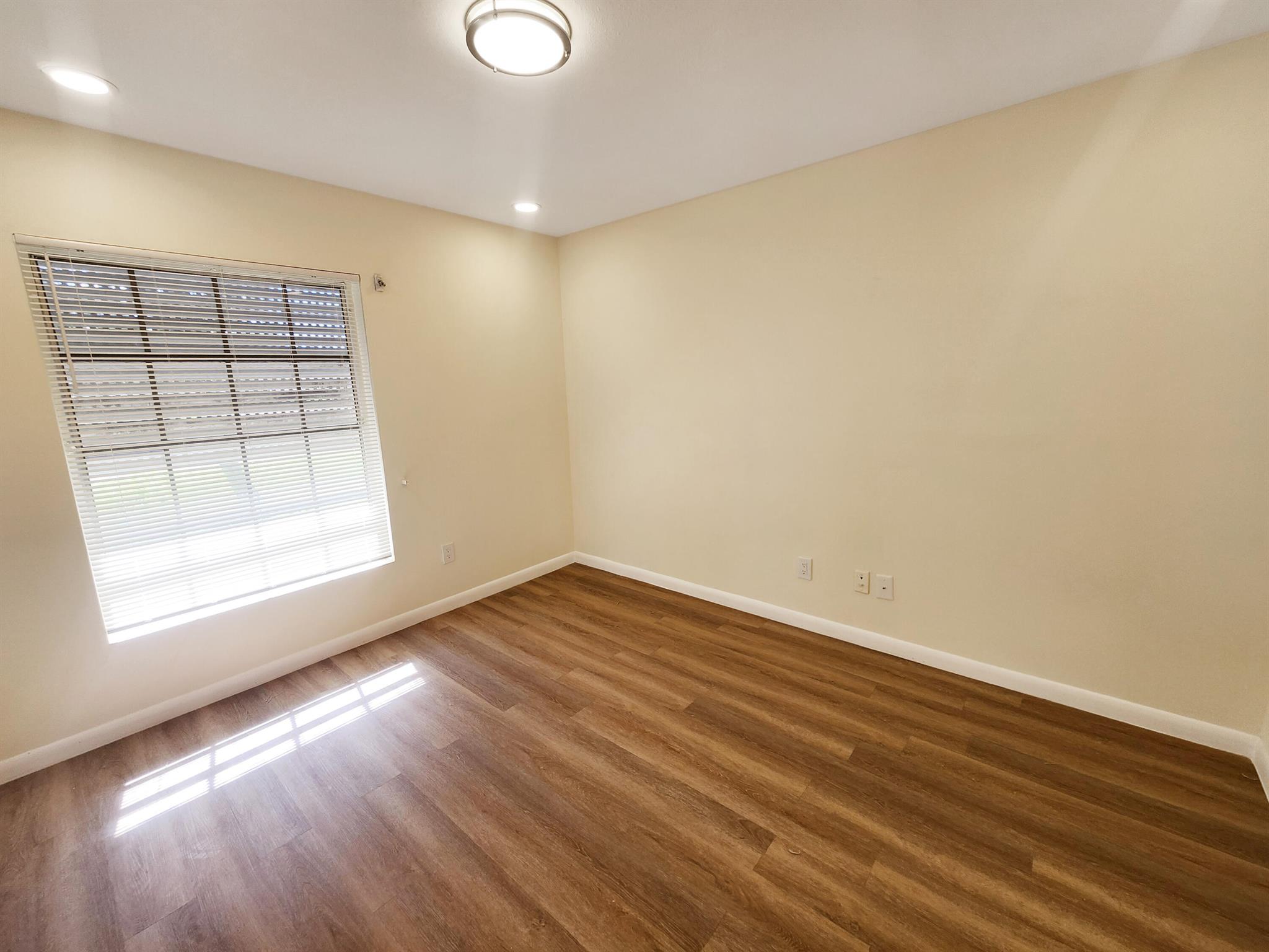 PORT ST LUCIE SECTION 4 - Residential