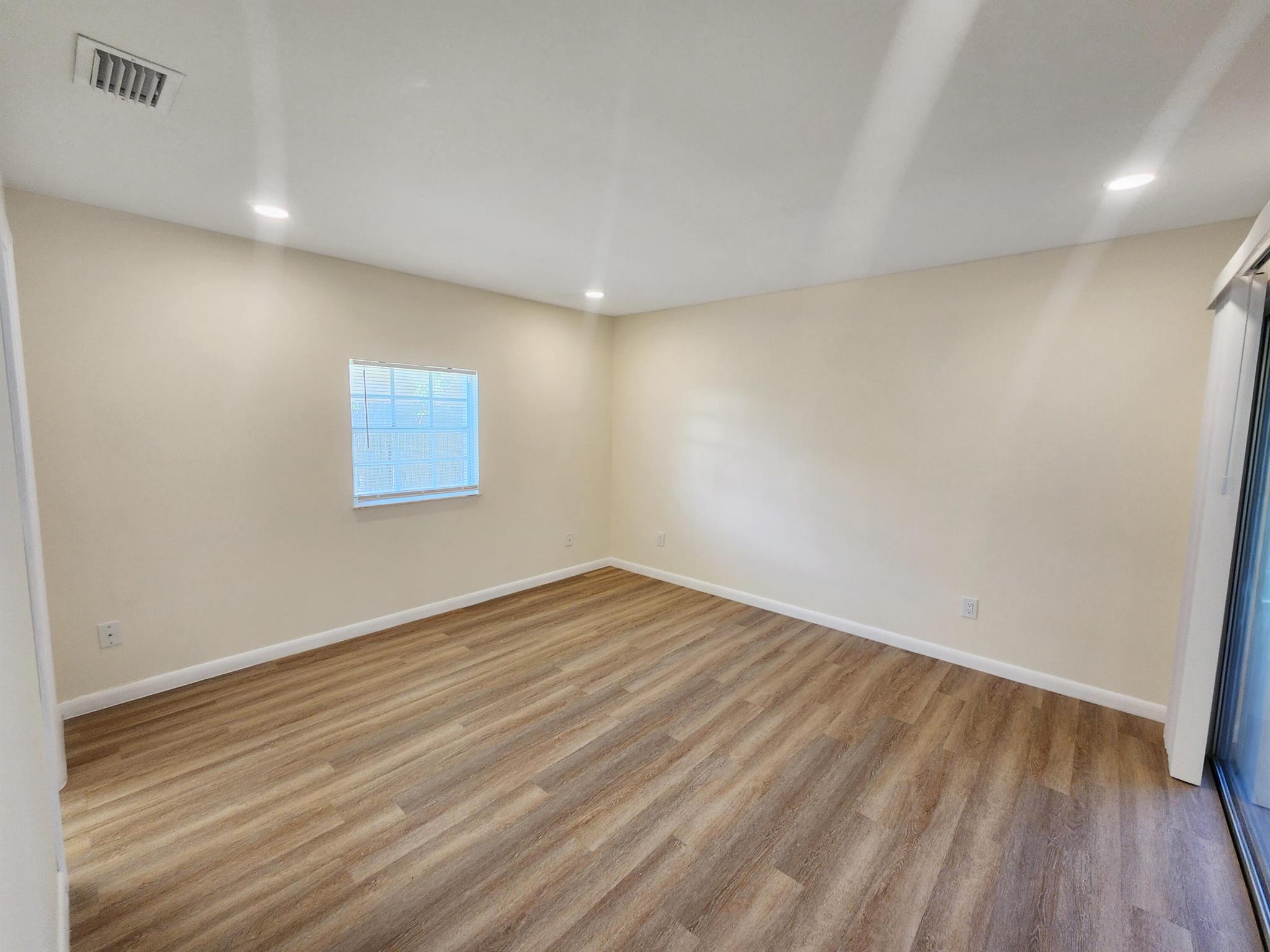 PORT ST LUCIE SECTION 4 - Residential