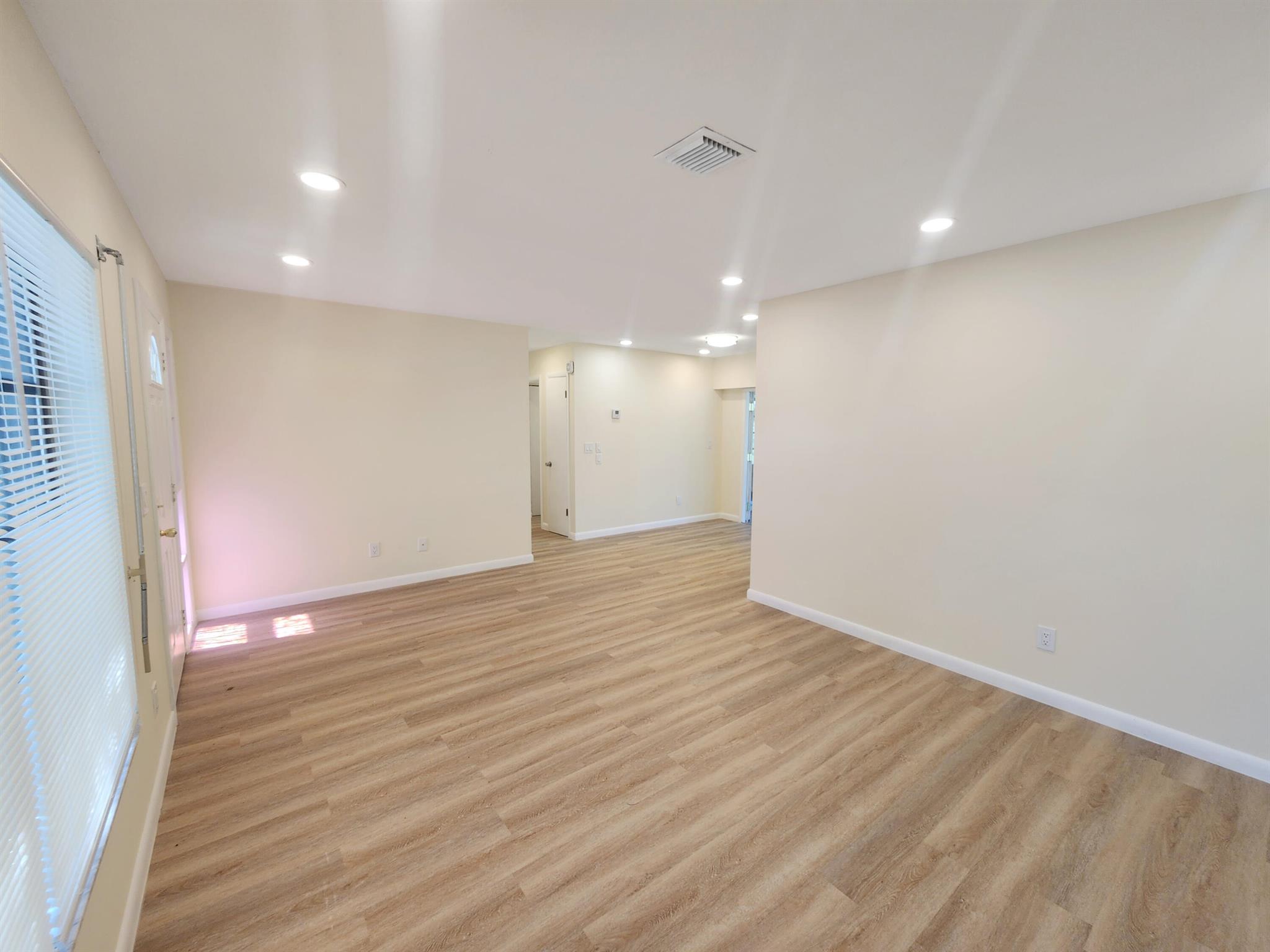 PORT ST LUCIE SECTION 4 - Residential