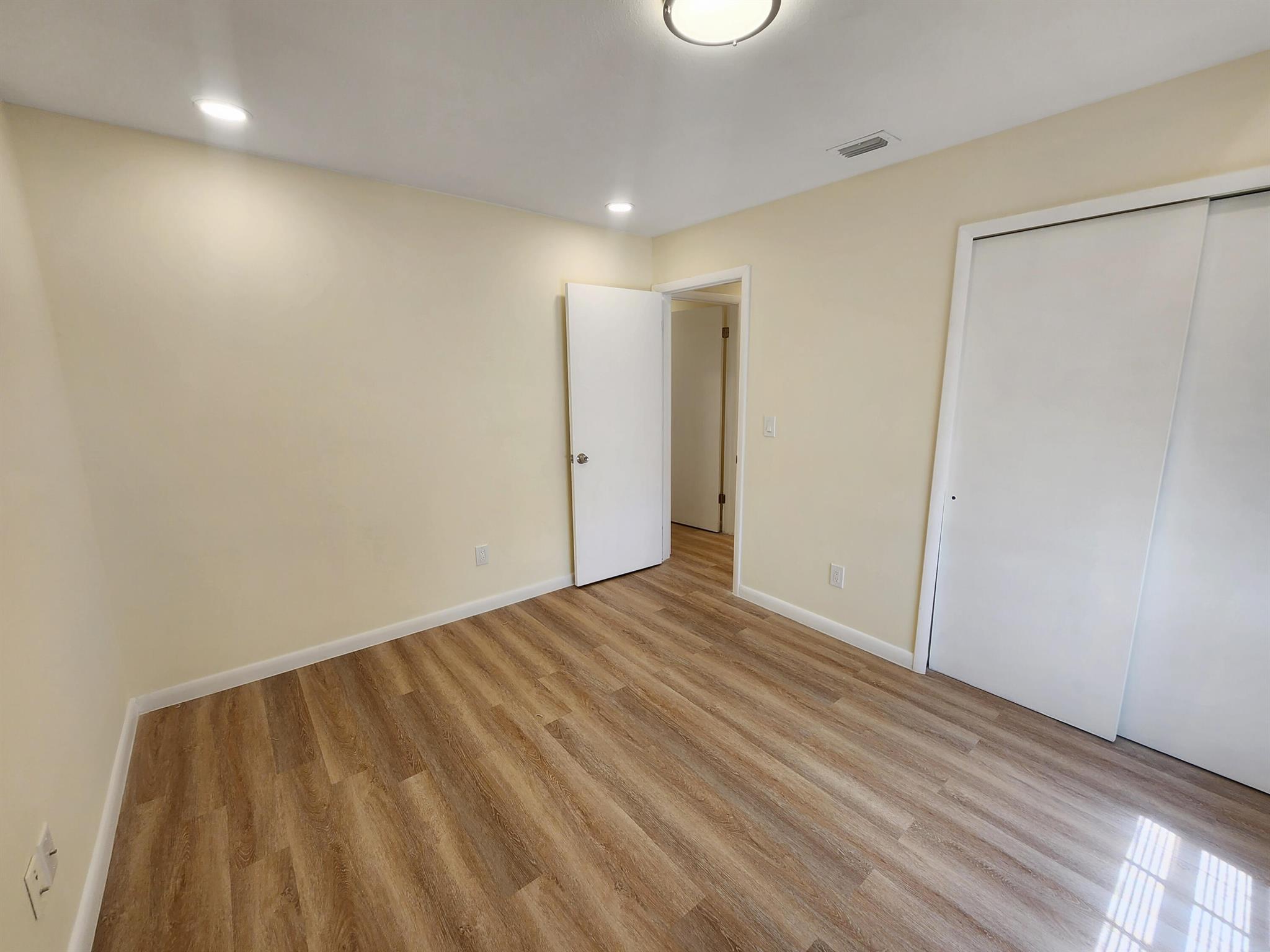 PORT ST LUCIE SECTION 4 - Residential