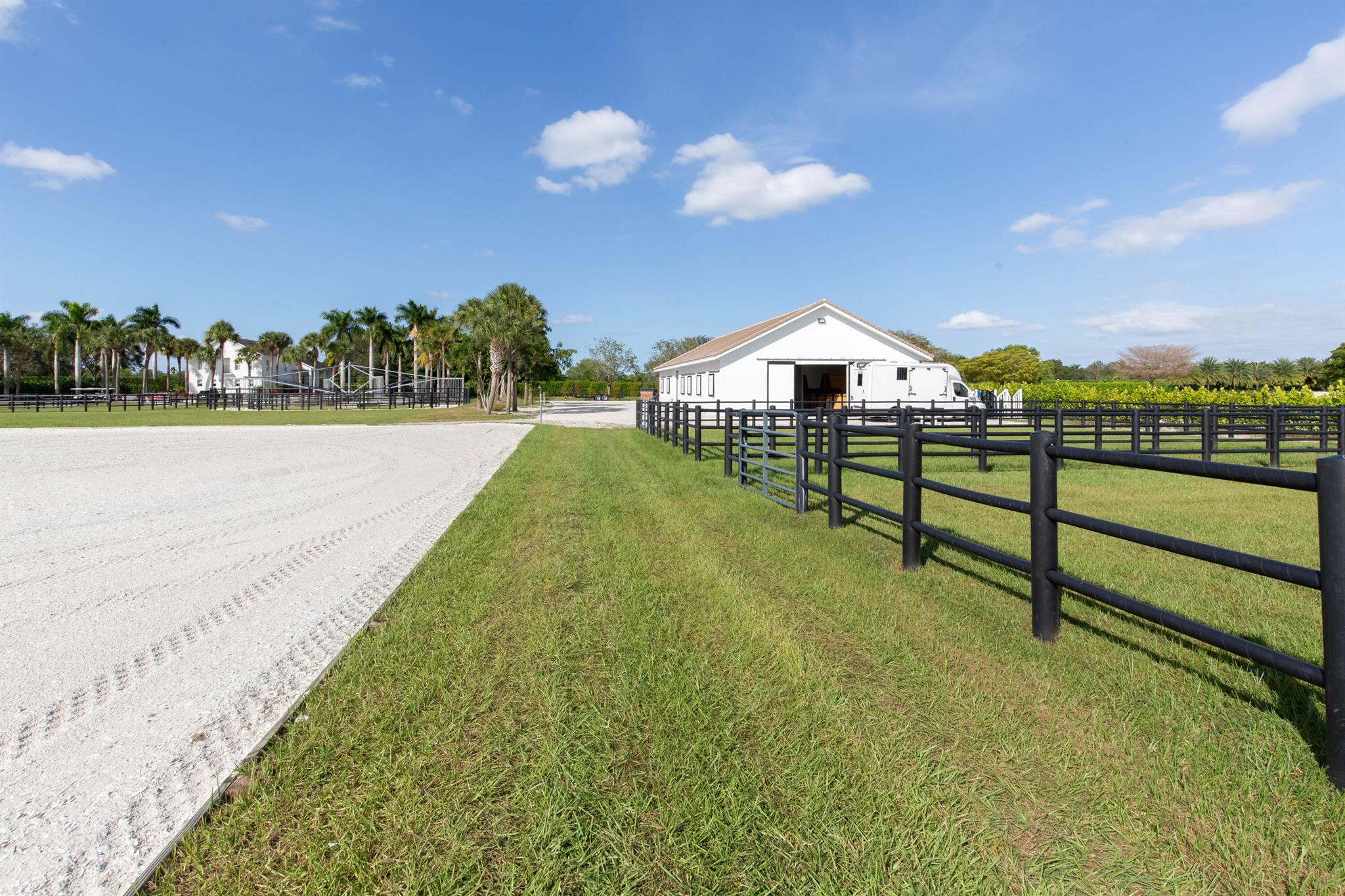 GREENBROOK EQUESTRIAN VIL - Residential