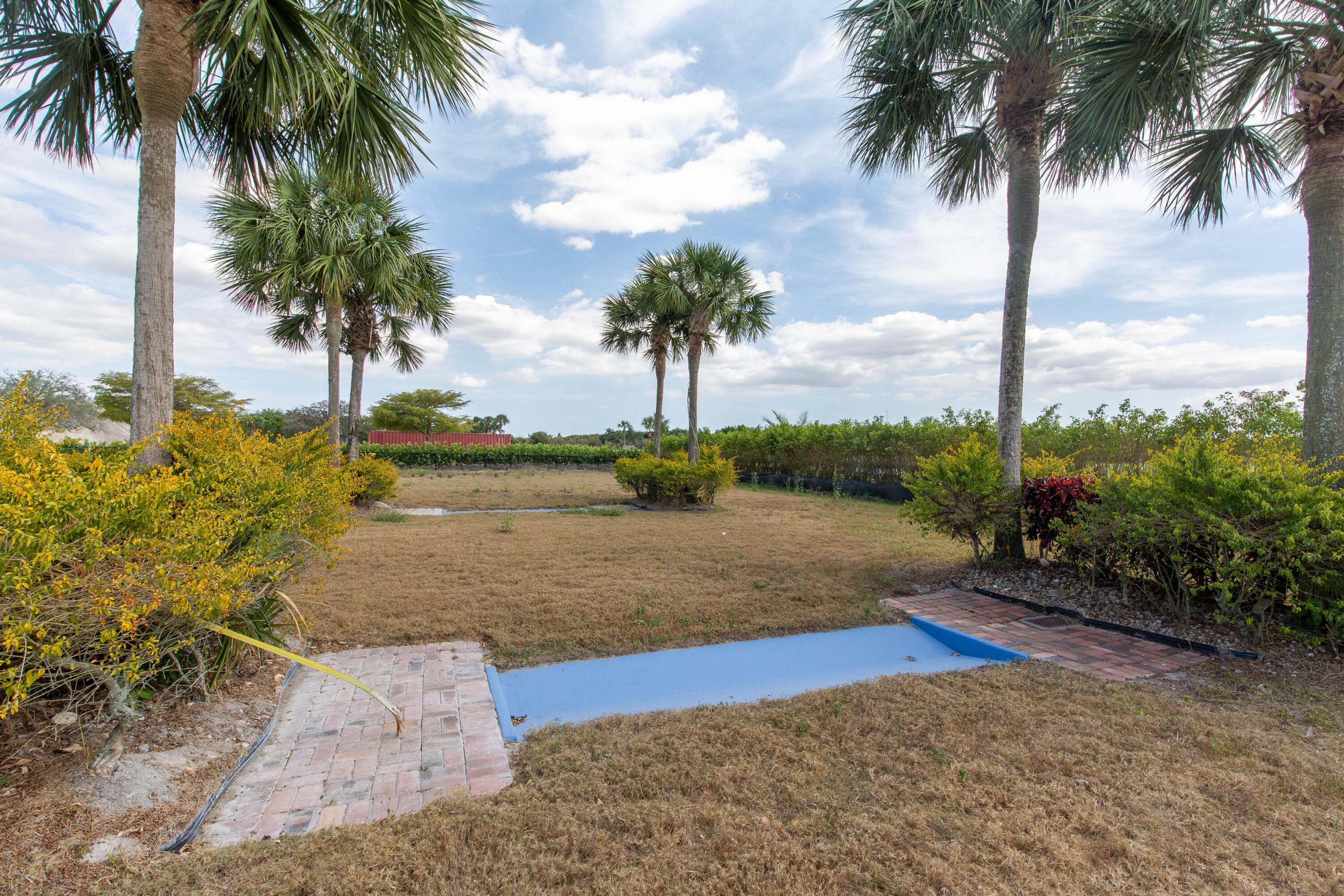 GREENBROOK EQUESTRIAN VILLAS - Residential