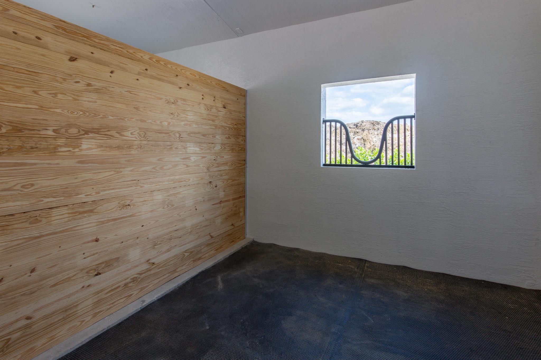 GREENBROOK EQUESTRIAN VIL - Residential