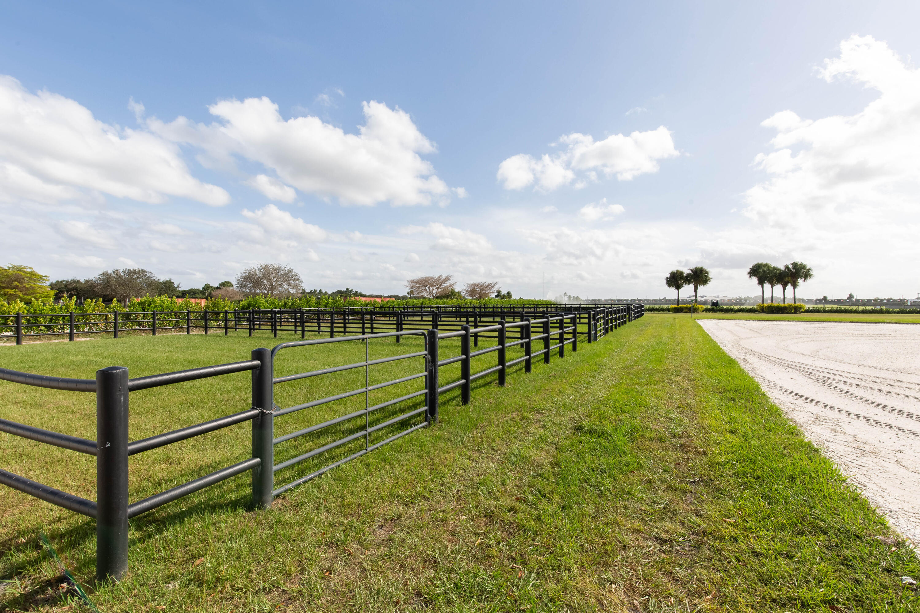 GREENBROOK EQUESTRIAN VILLAS - Residential
