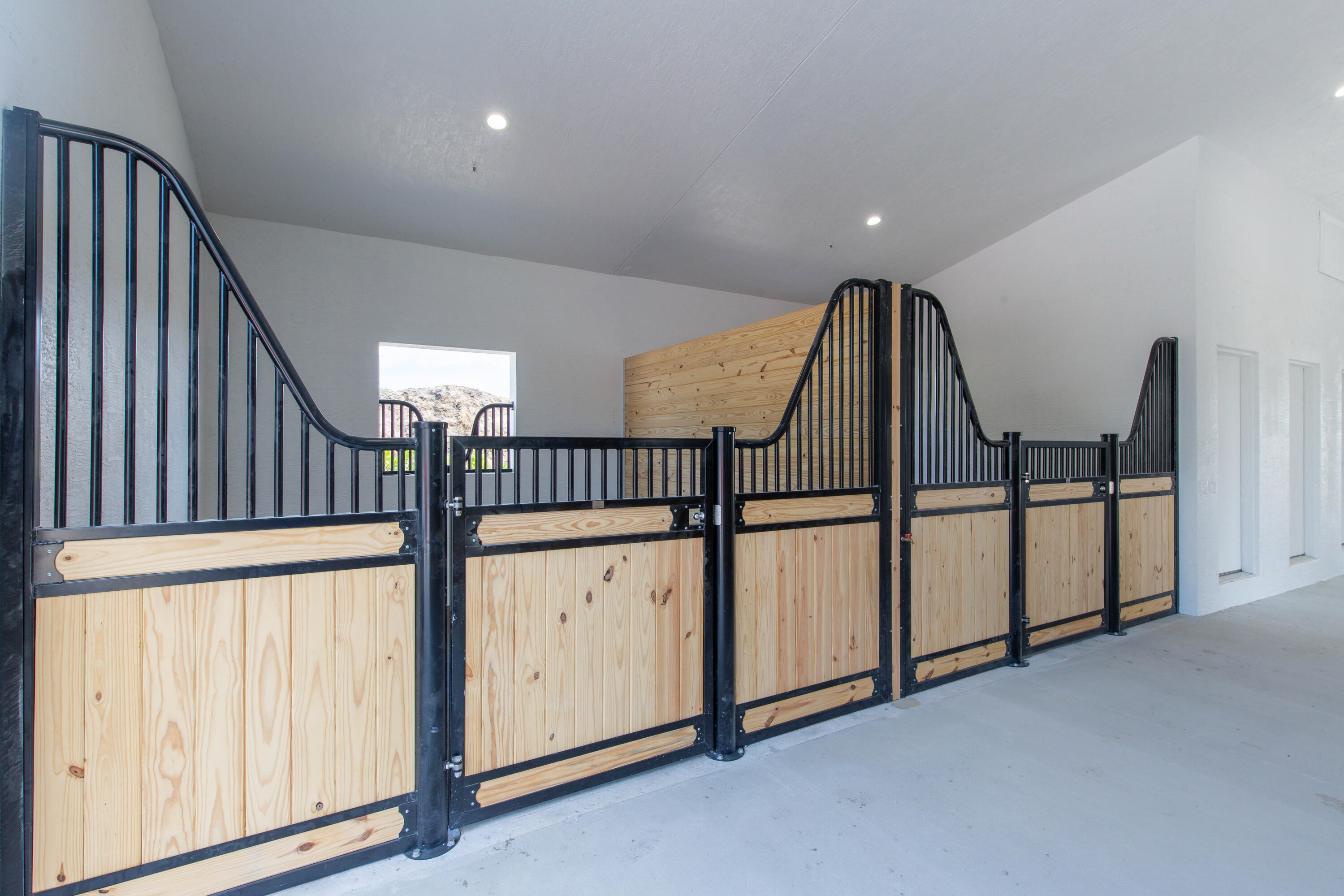 GREENBROOK EQUESTRIAN VILLAS - Residential