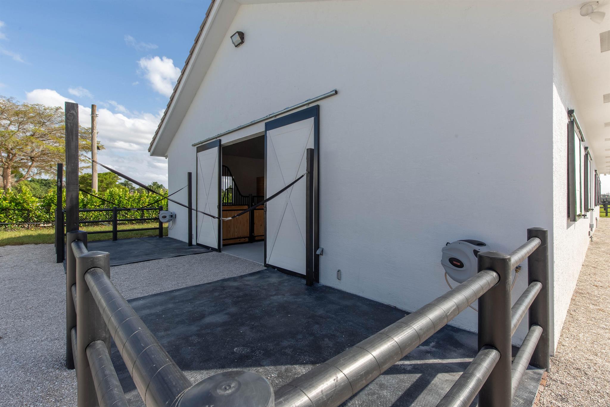 GREENBROOK EQUESTRIAN VIL - Residential