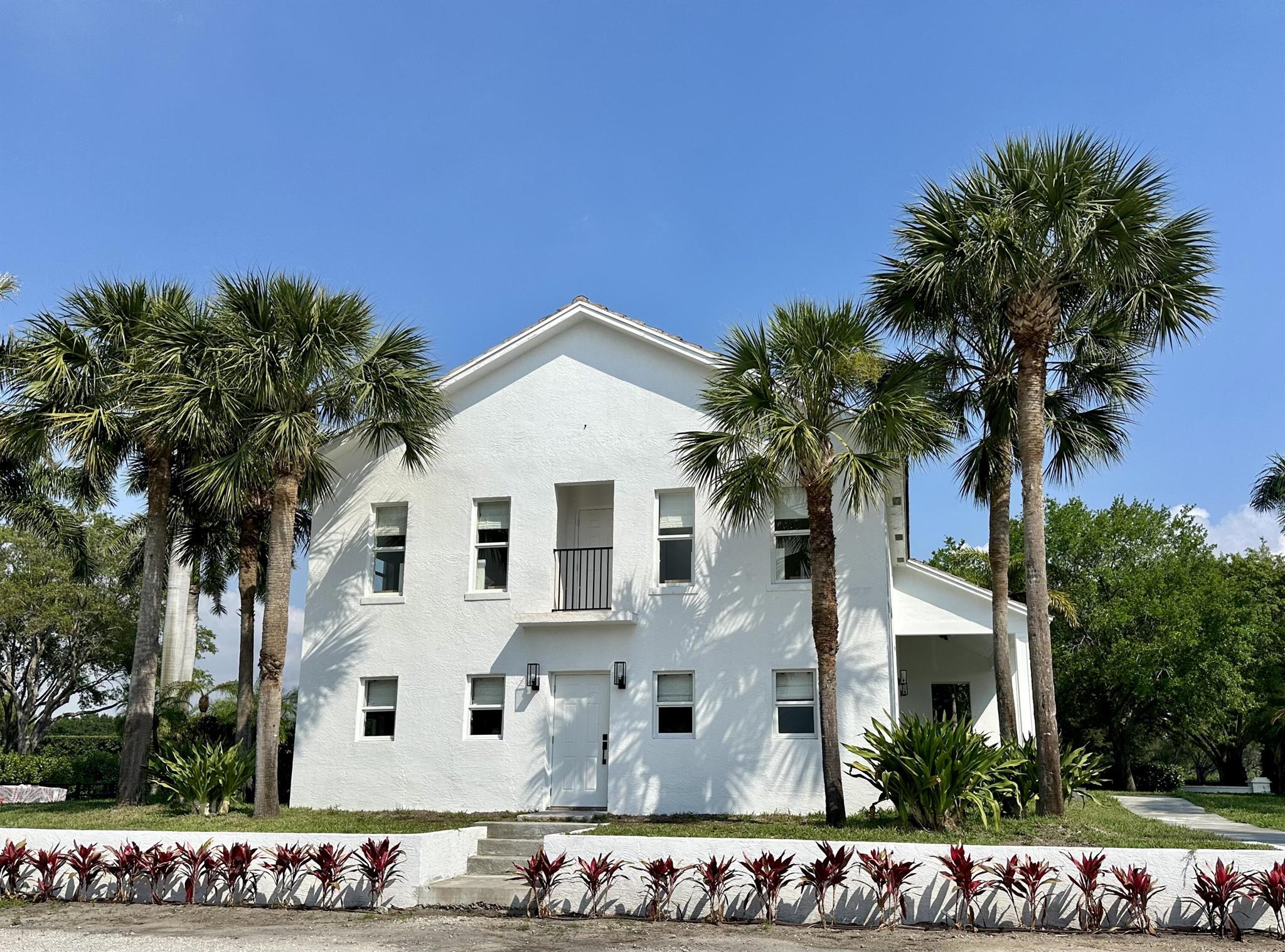 GREENBROOK EQUESTRIAN VIL - Residential