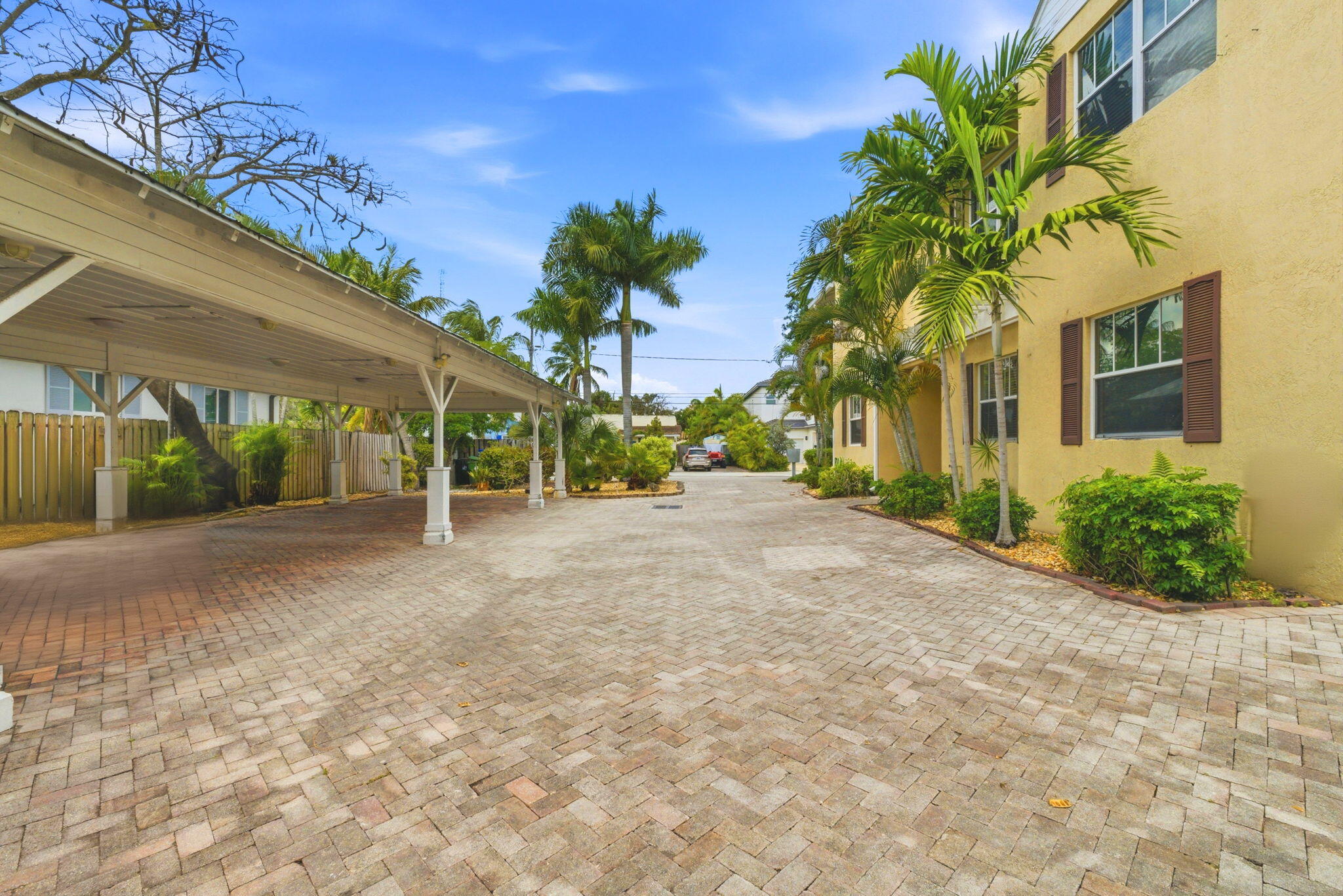 WAVERLY PLACE - Residential