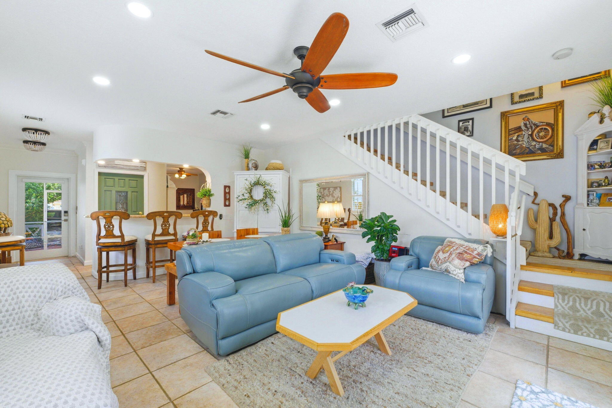 WAVERLY PLACE - Residential