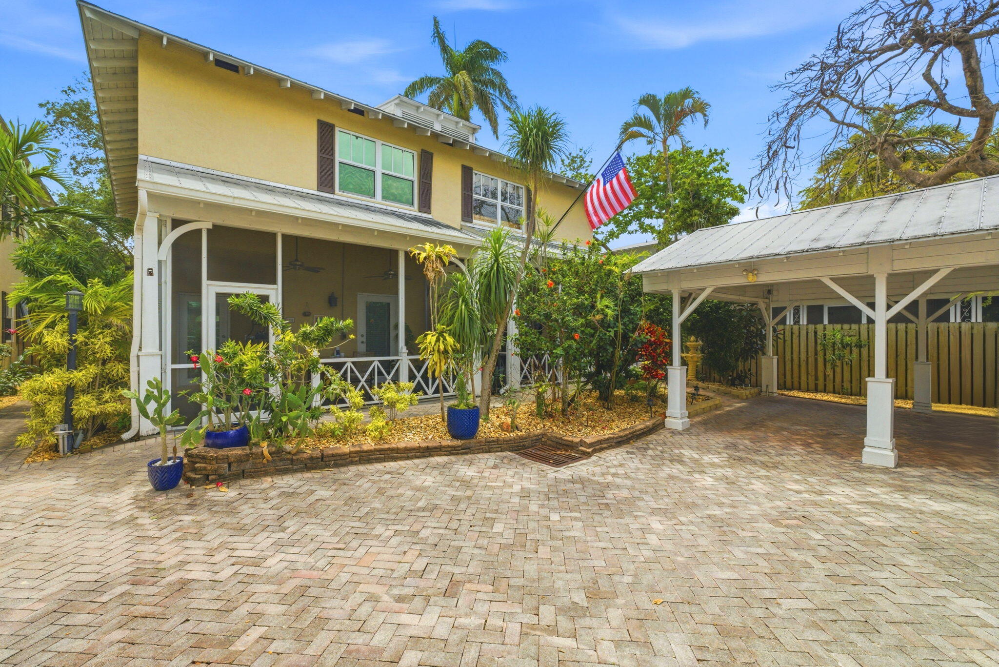 WAVERLY PLACE - Residential