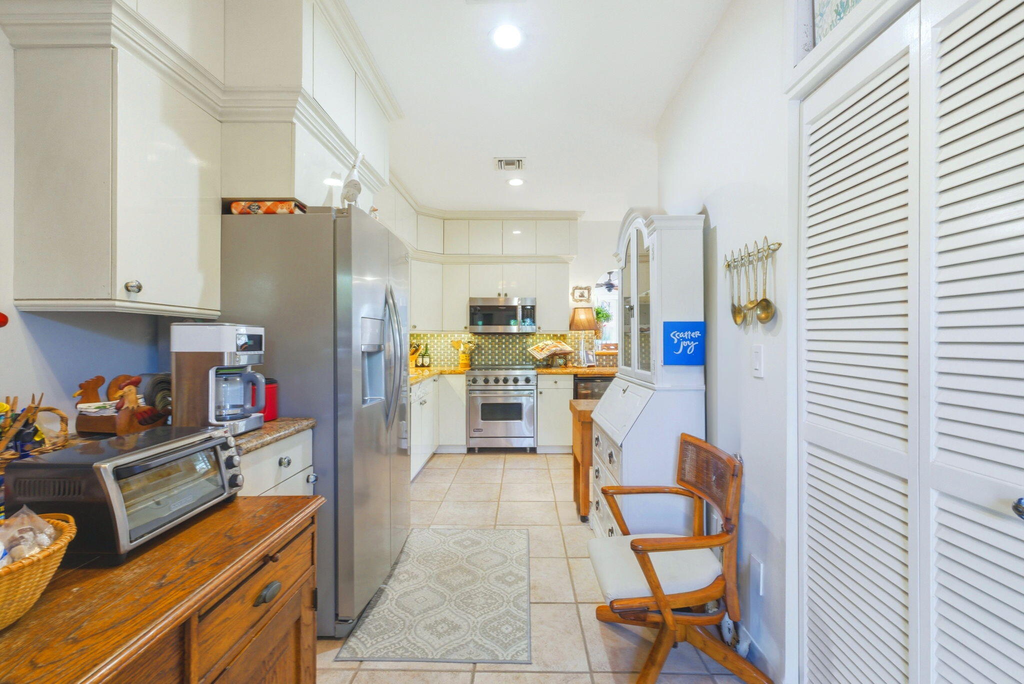 WAVERLY PLACE - Residential