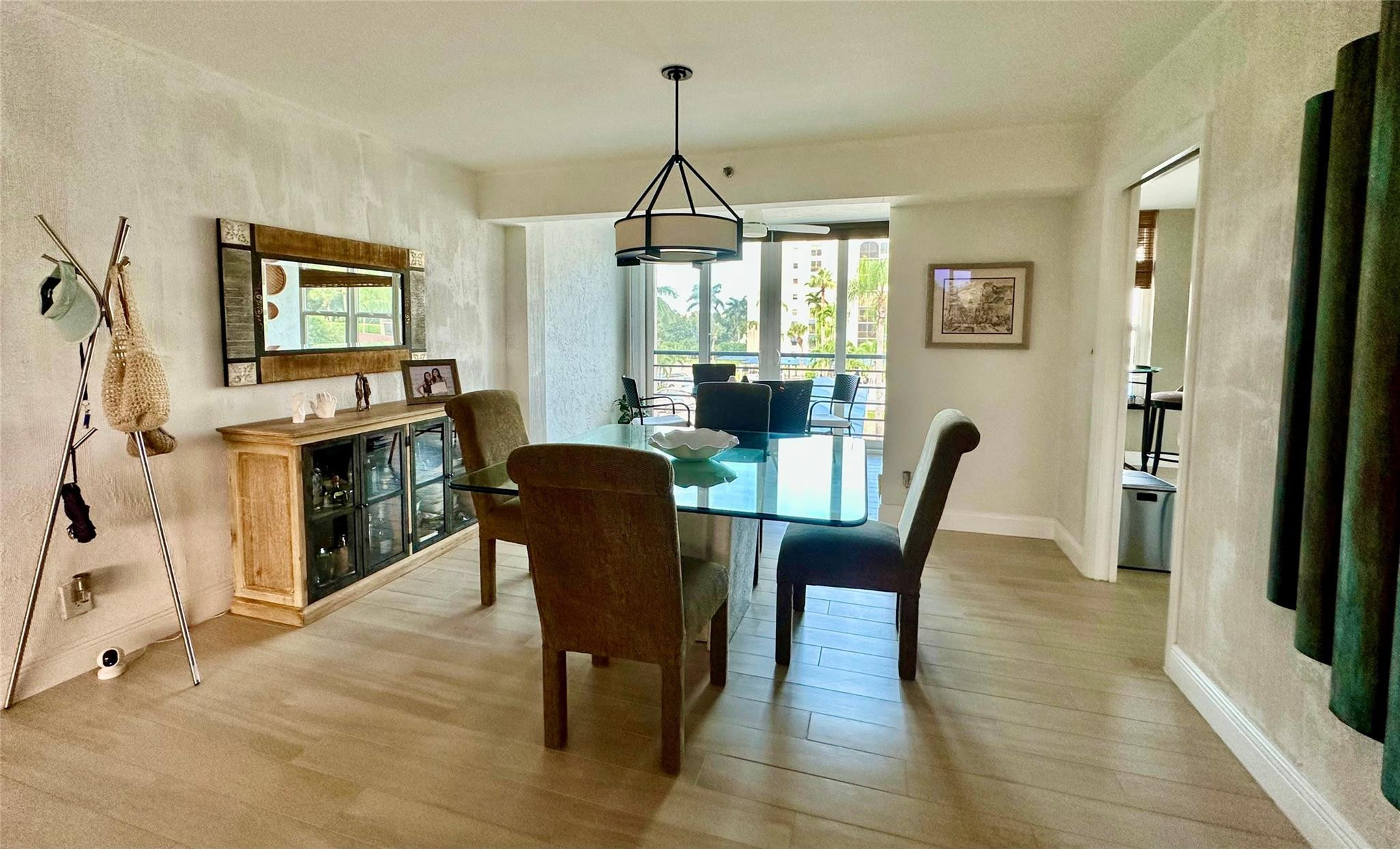 7582 Regency Lake Drive