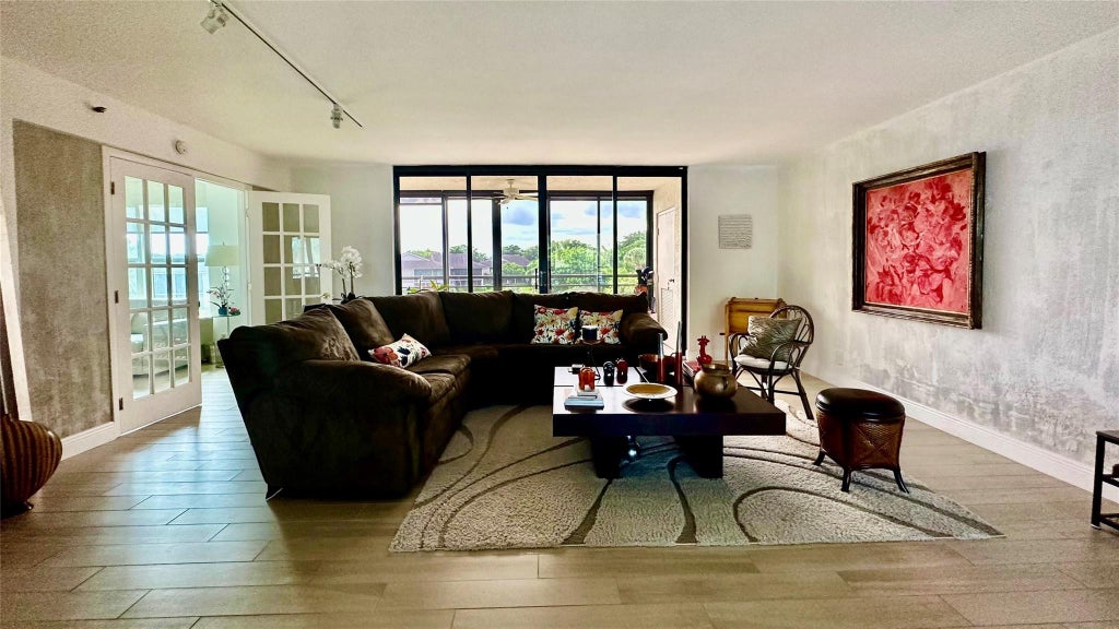 Photo of 7582 Regency Lake Drive, Boca Raton, FL 33433 (MLS # B26036340)