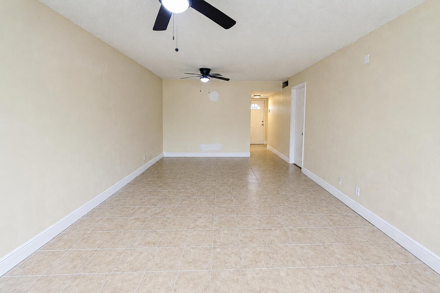 1401 NE Miami Gardens Drive 180, Miami FL 33179