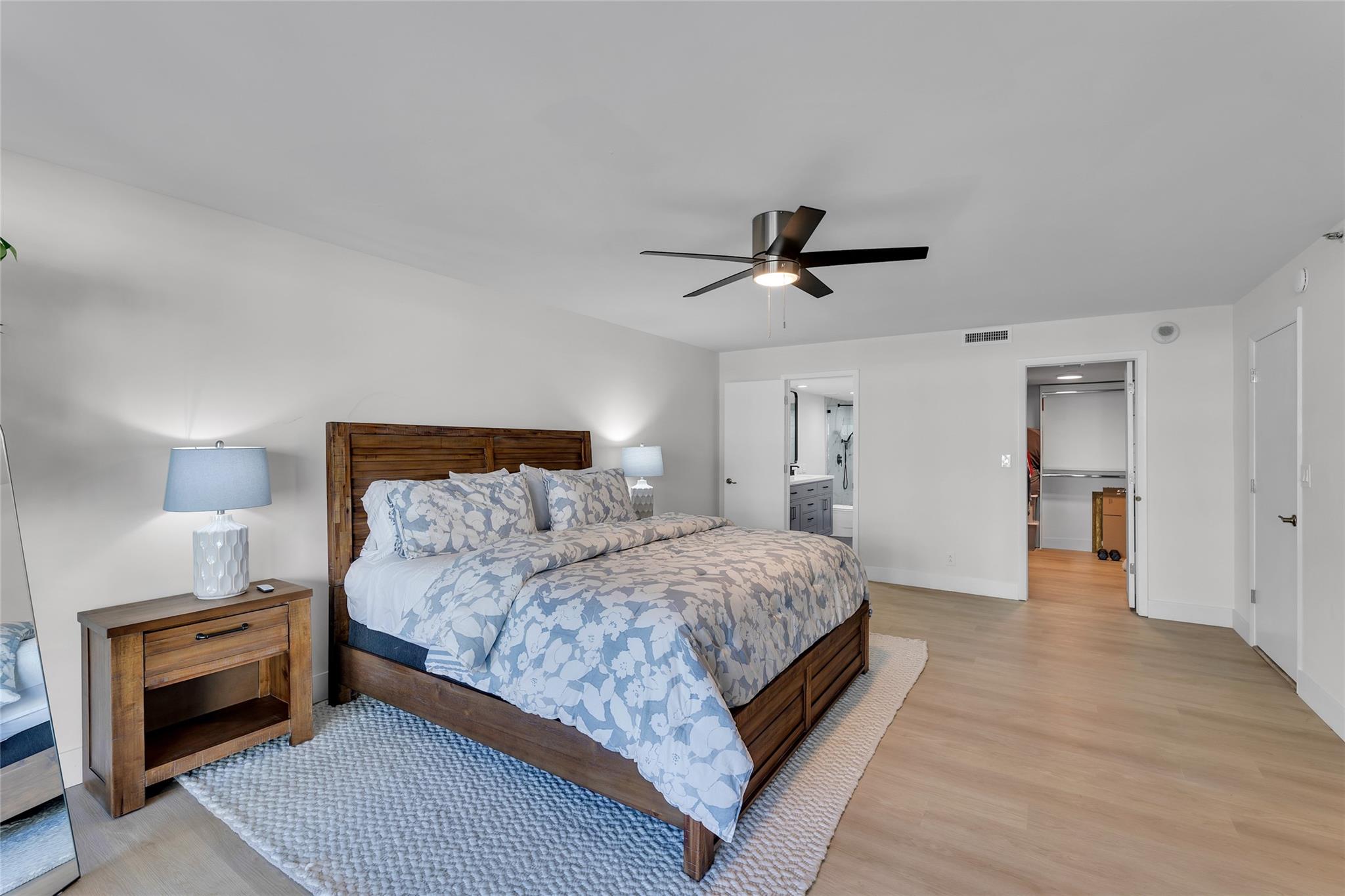 The Overlook Condo - Residential