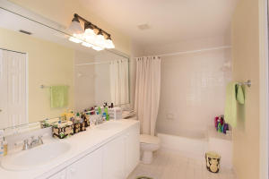 BOCA ISLES NORTH - Residential