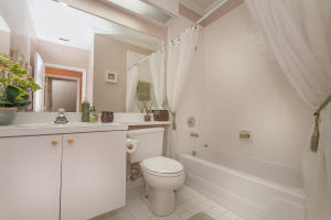 BOCA ISLES NORTH - Residential