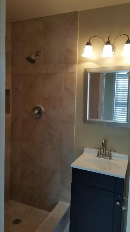 FOREST RIDGE PARK - Residential Lease