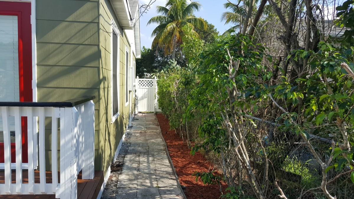 FOREST RIDGE PARK - Residential Lease