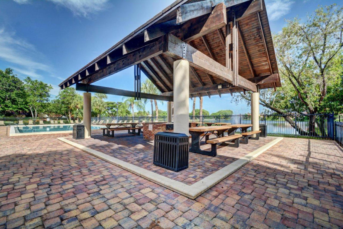 Lacrosse - Residential