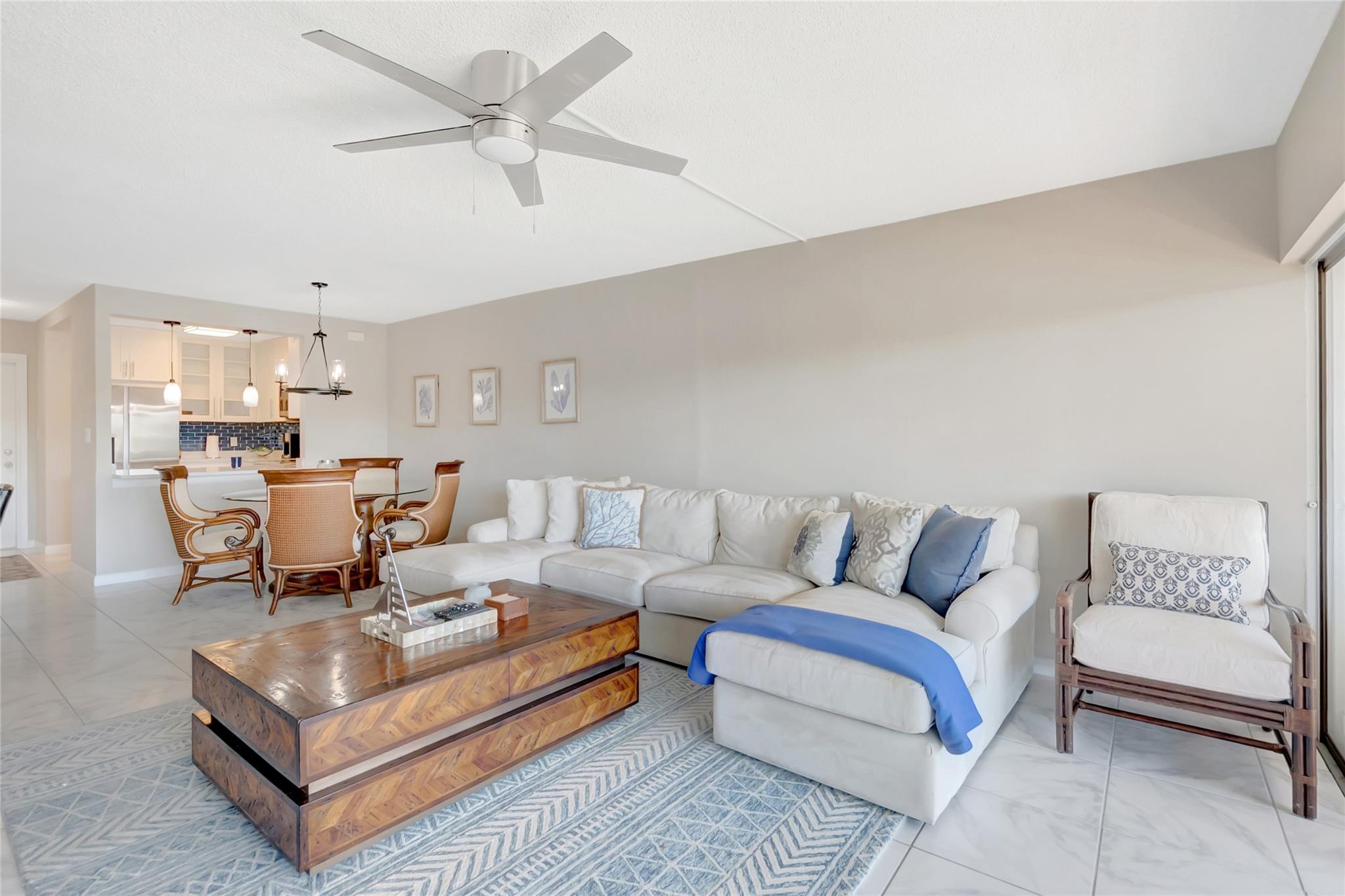 RIVER HOUSE TOWERS CONDO - Residential