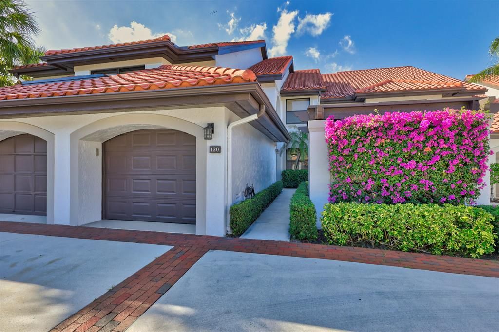 Photo of 16695 Traders Crossing N #120, Jupiter, FL 33477 (MLS # R10893974)
