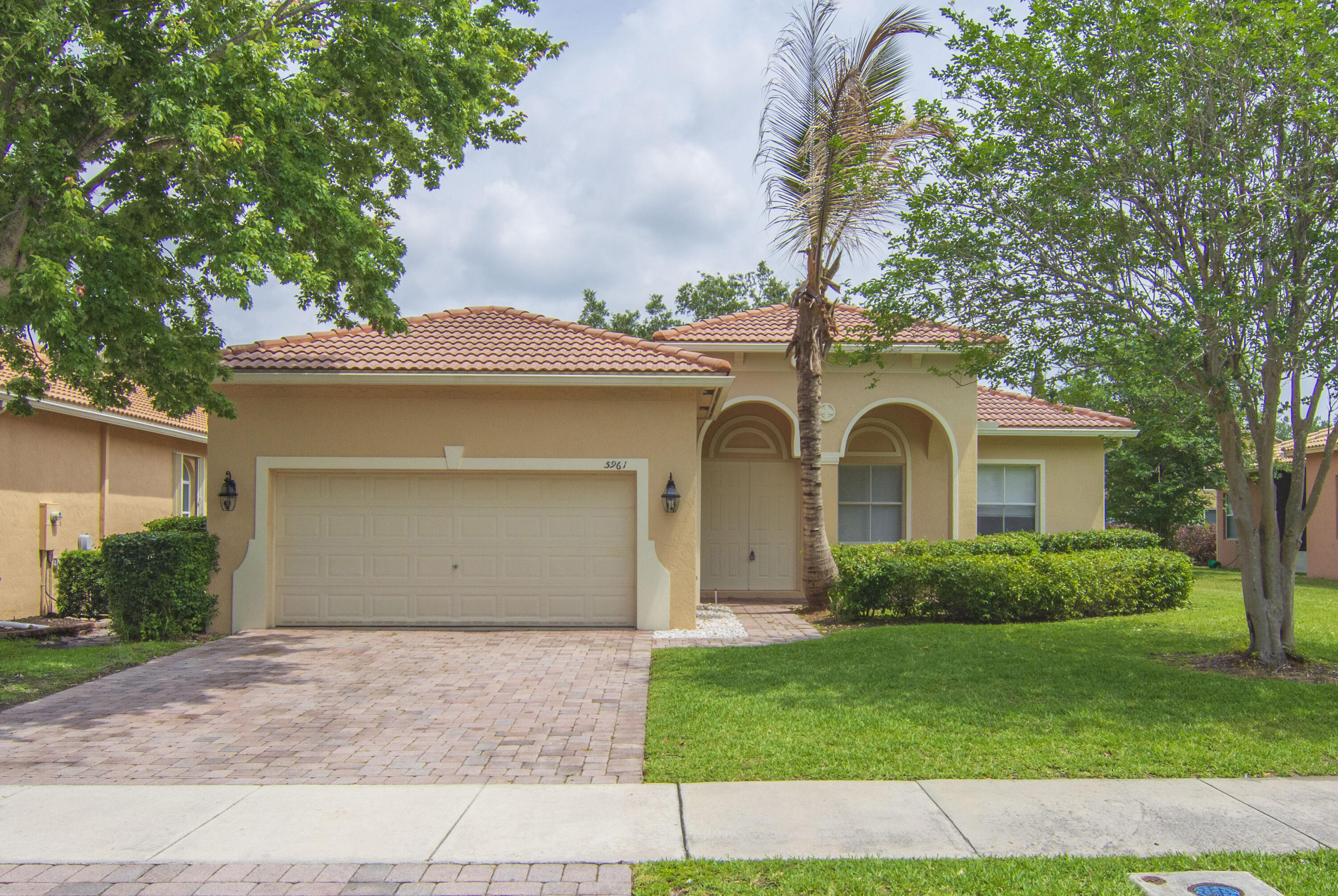 5961 Spanish River Road
