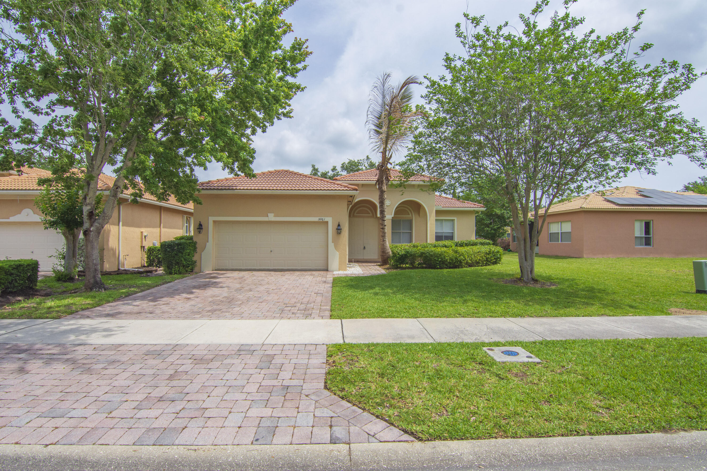 5961 Spanish River Road