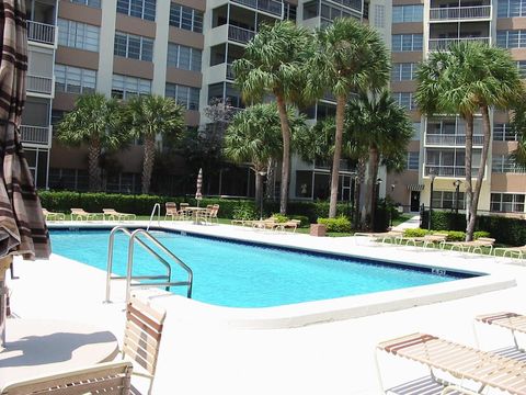 Tiny photo for 10777 W Sample Road #1104, Coral Springs, FL 33065 (MLS # B26049467)