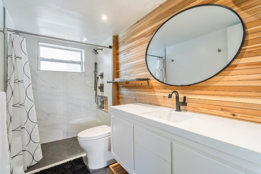 SOUTH PALM RESIDENCE INC - Residential