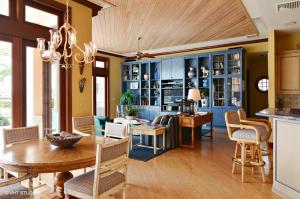 SAILFISH POINT 09 - Residential