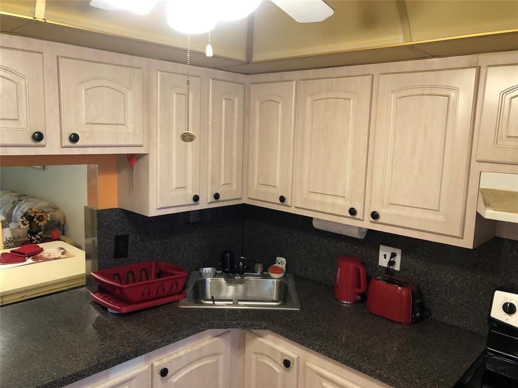 Bermuda Club - Residential