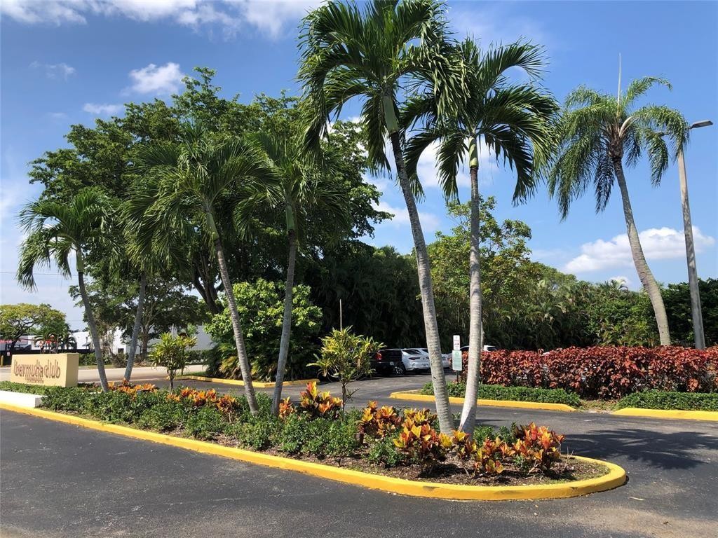 Bermuda Club - Residential