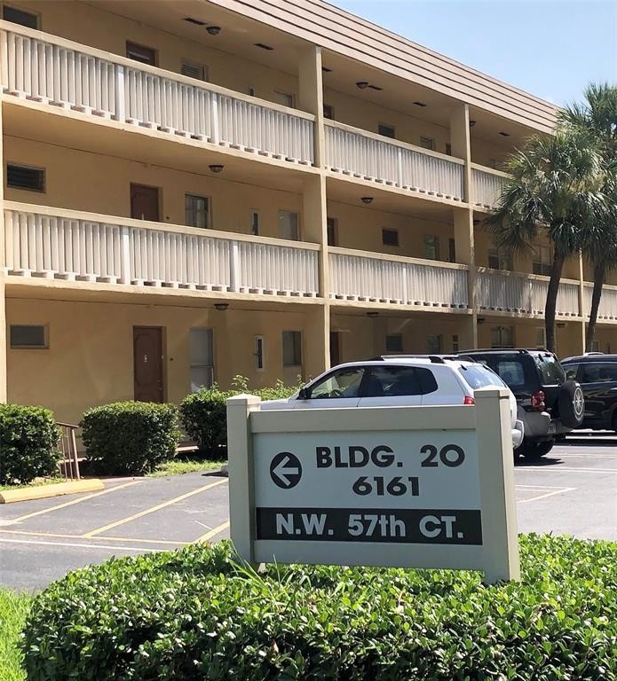 Bermuda Club - Residential