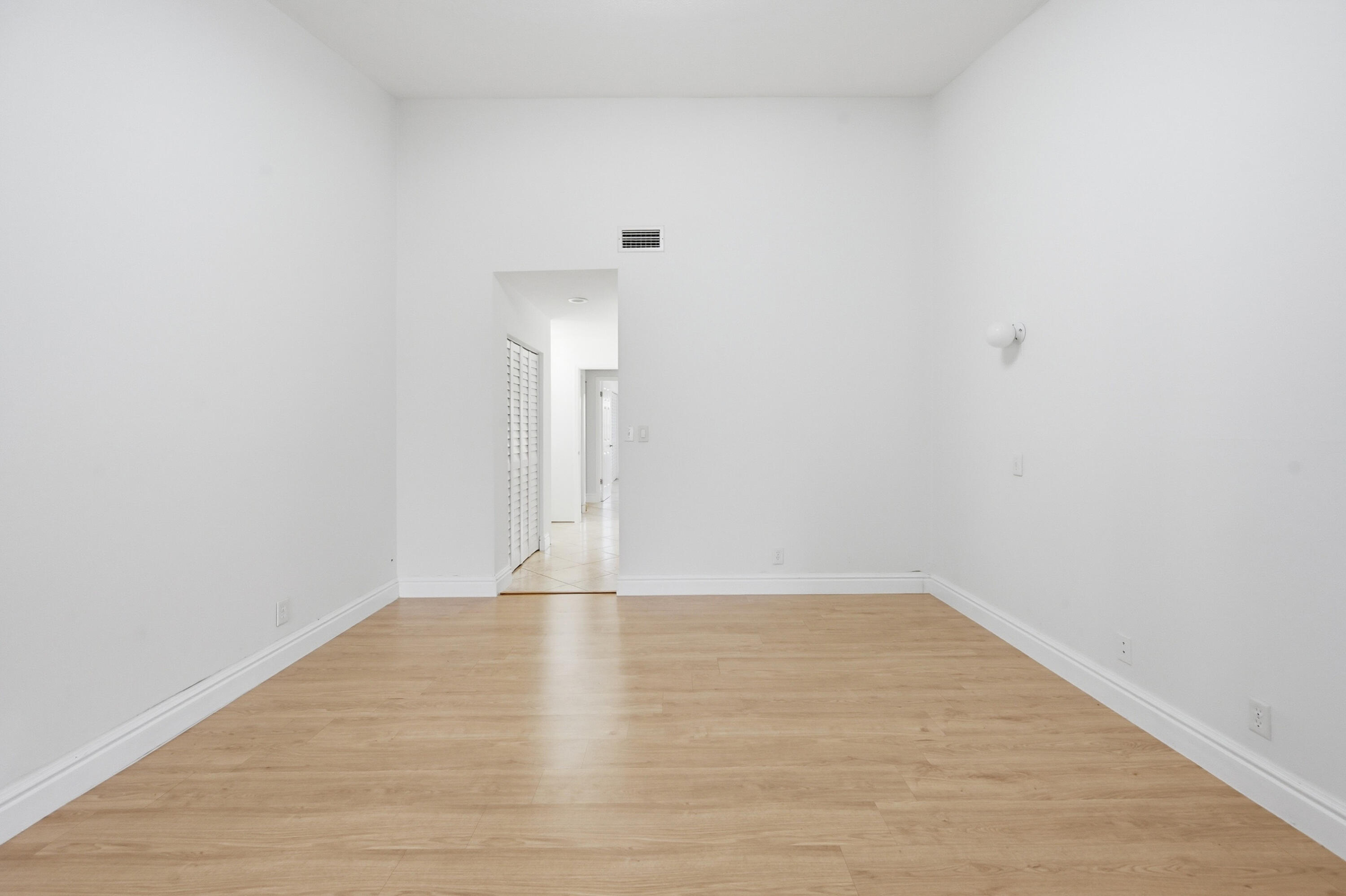 MAPLELEAF PATIO VILLAS AT - Residential