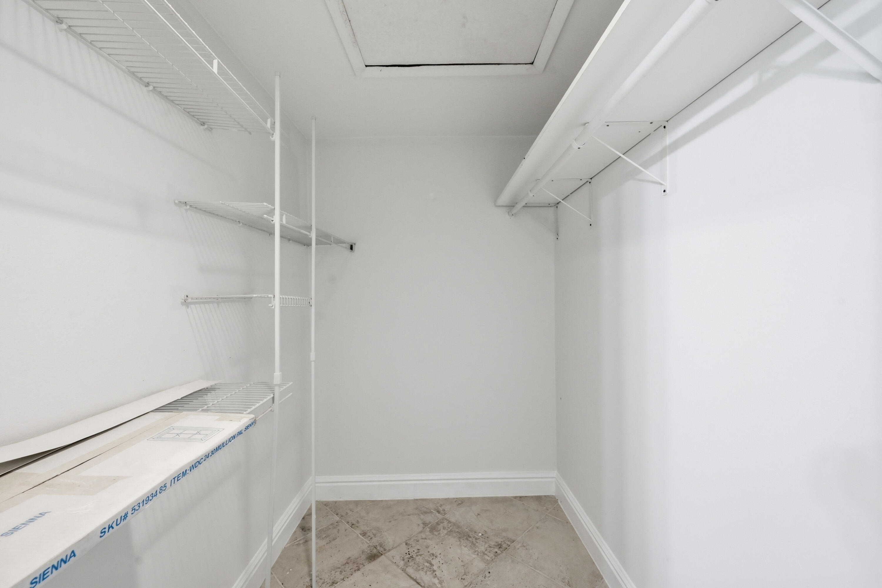 MAPLELEAF PATIO VILLAS AT - Residential