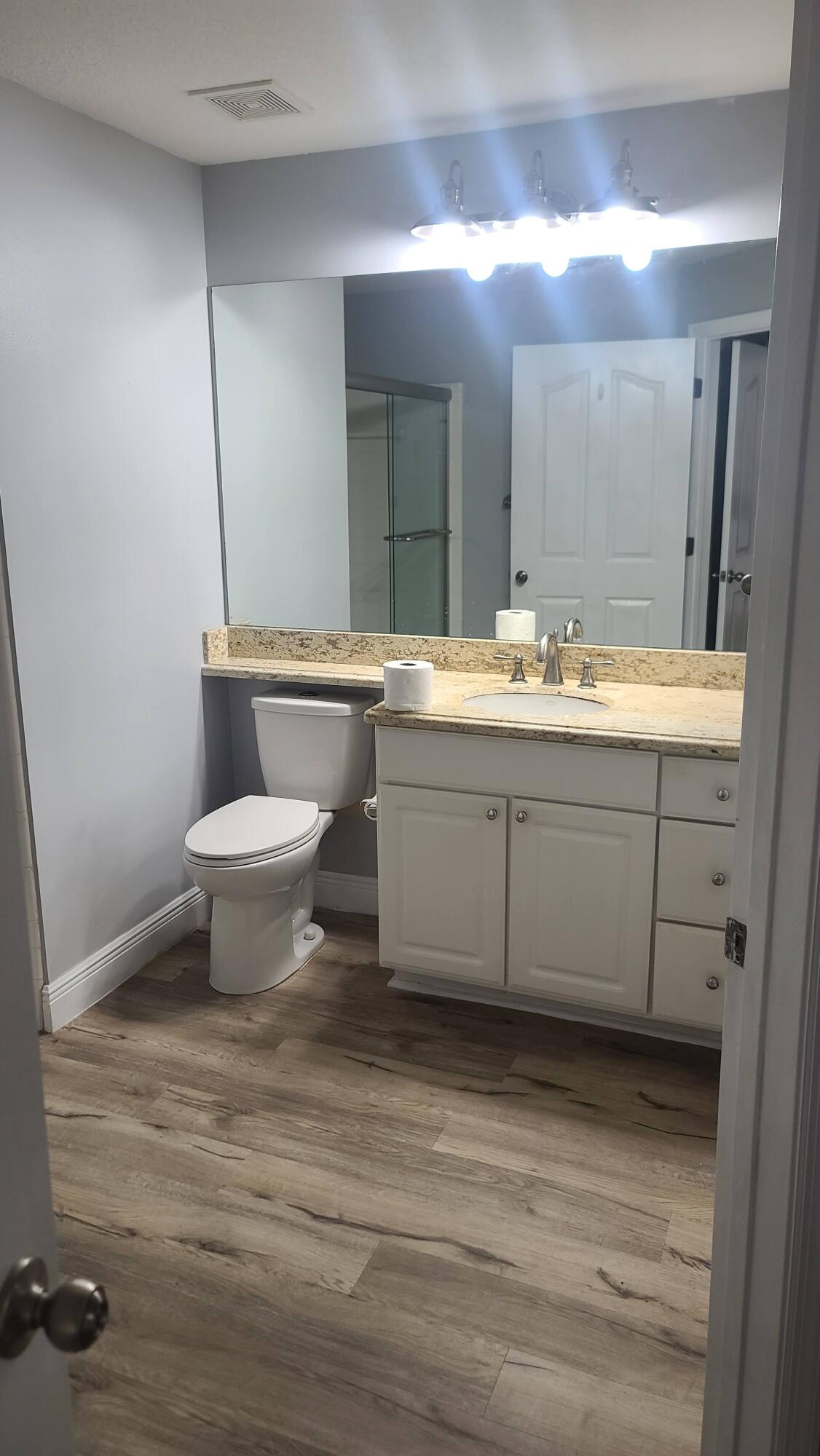 MEZZANO CONDO - Residential