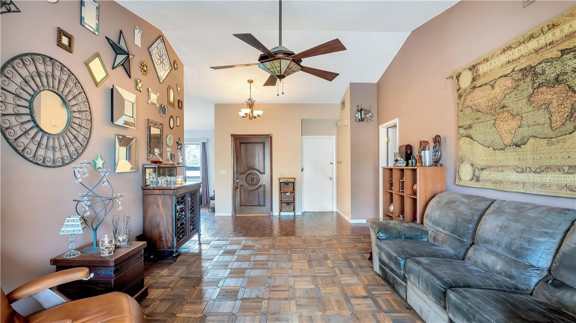 Springhill 02 - Residential