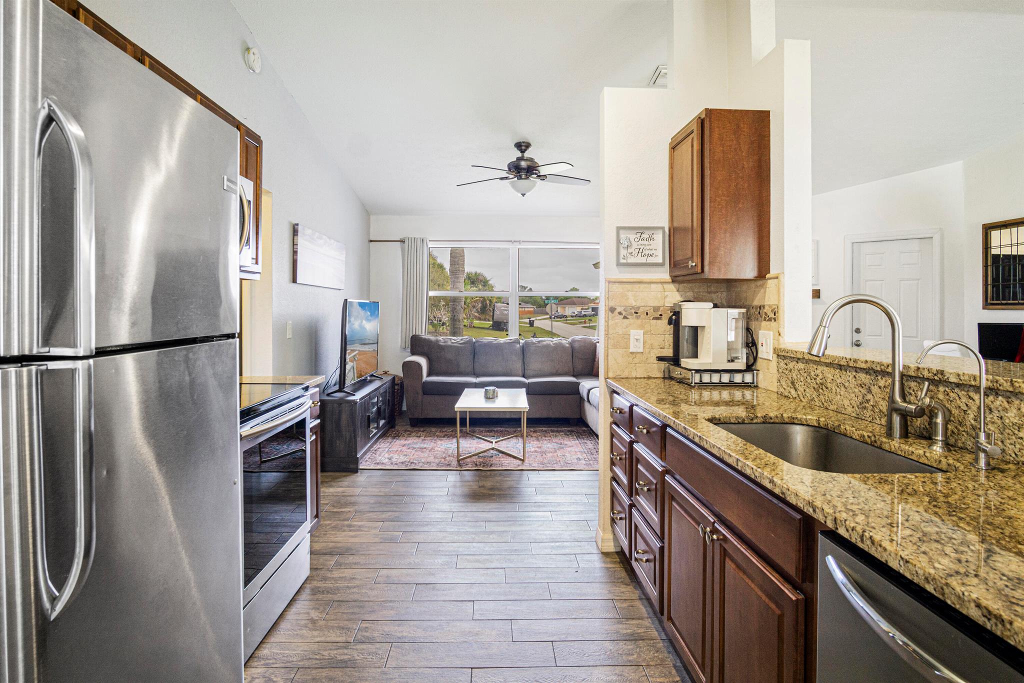 PORT ST LUCIE SECTION 33 - Residential