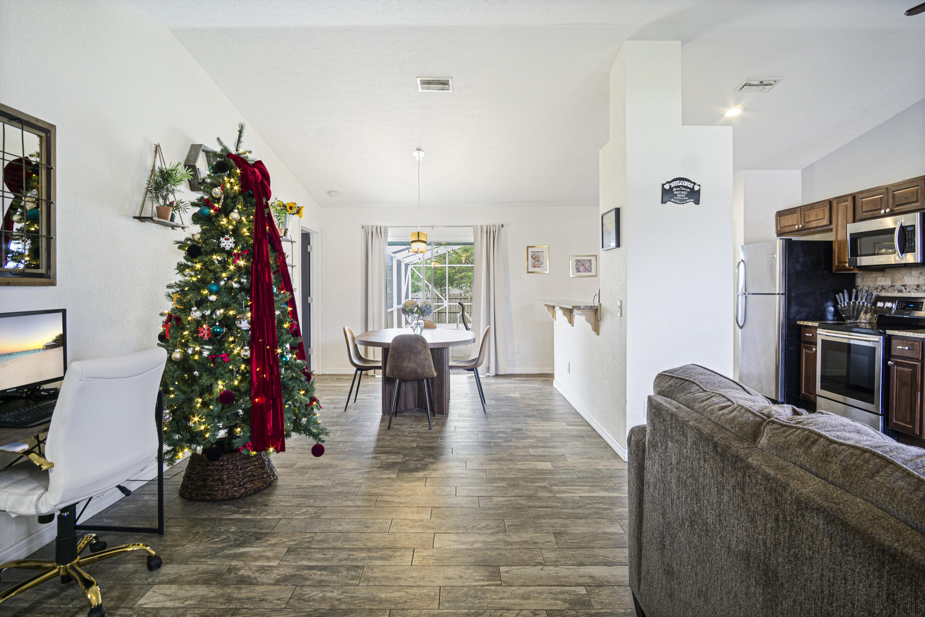 PORT ST LUCIE SECTION 33 - Residential