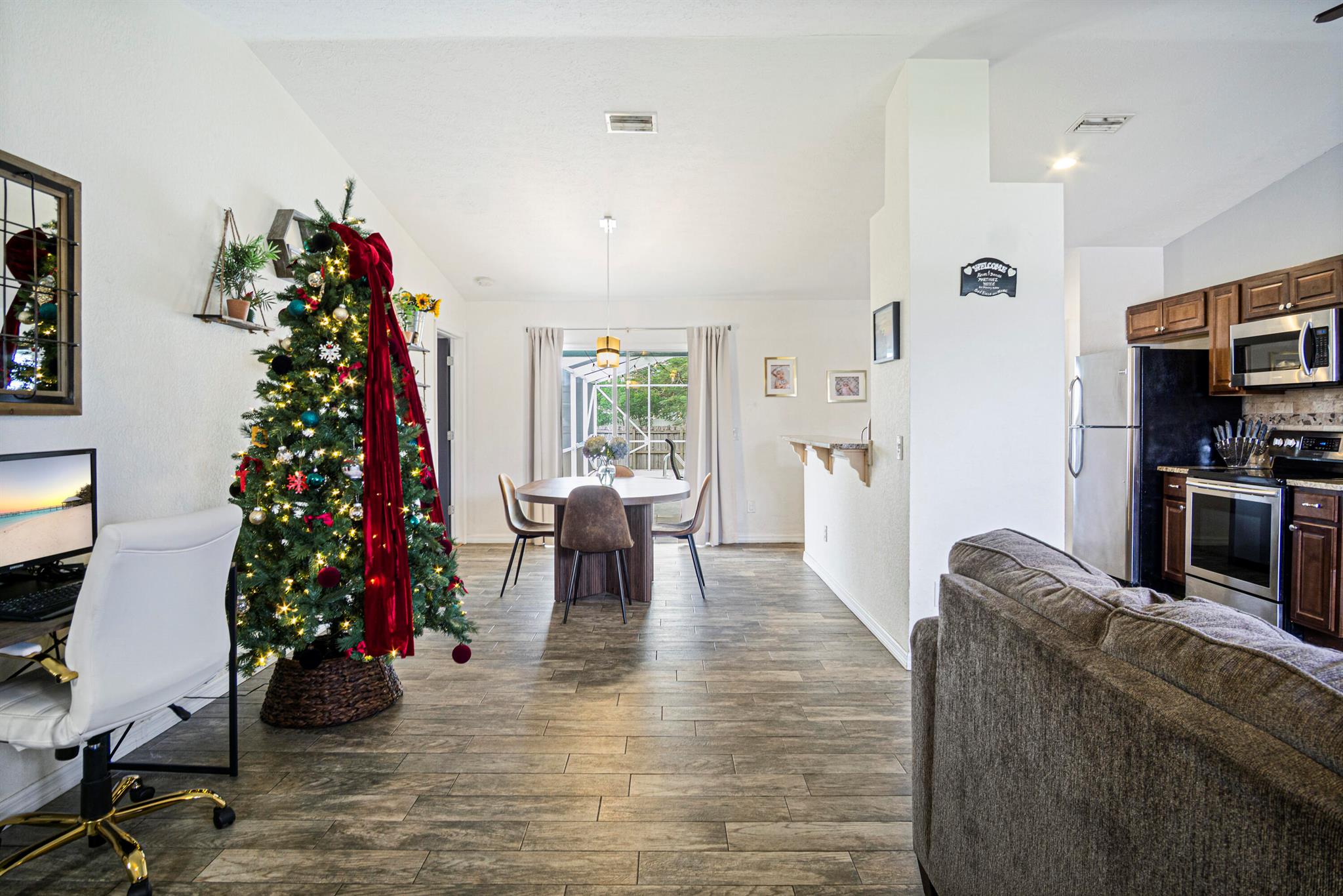 PORT ST LUCIE SECTION 33 - Residential