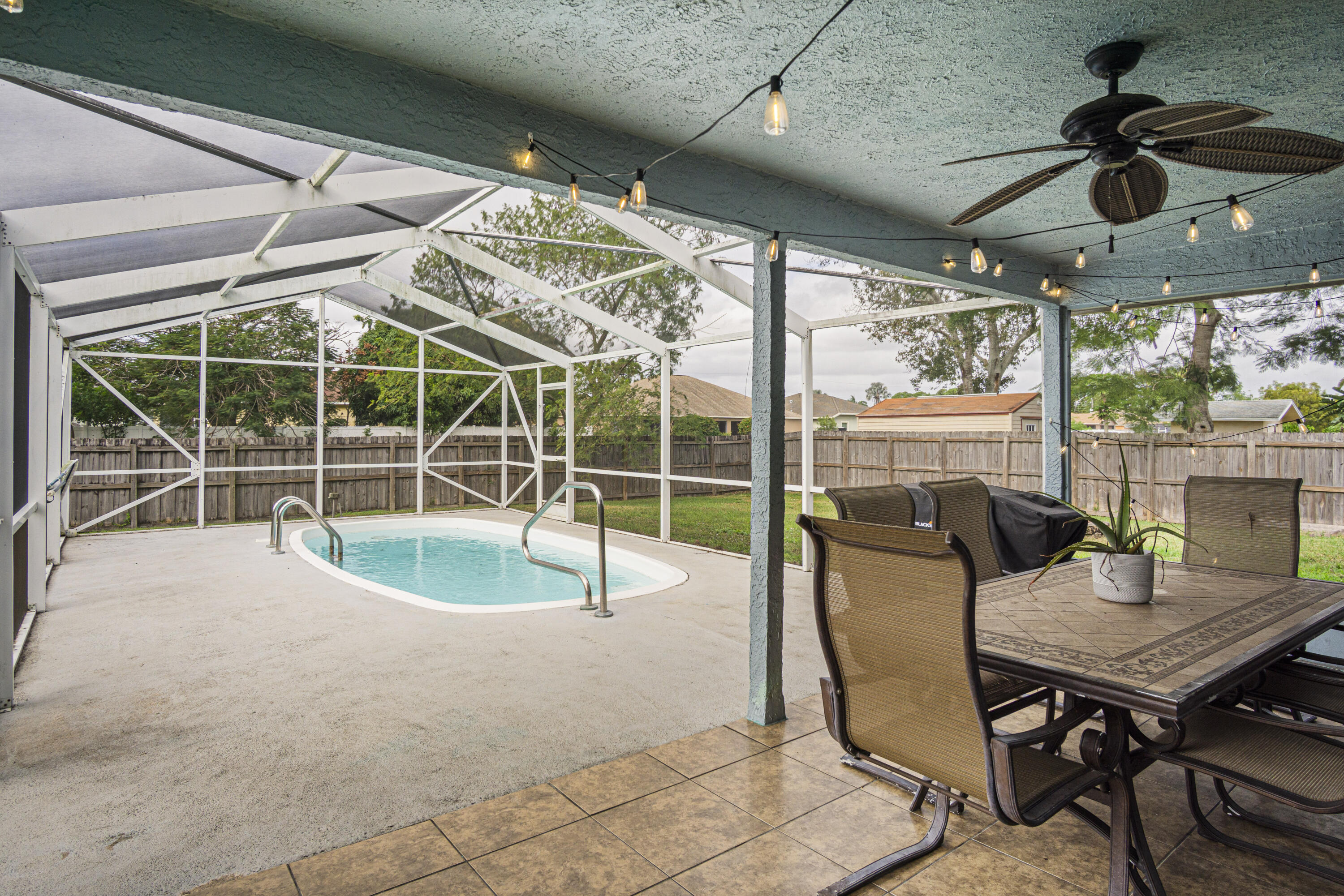 PORT ST LUCIE SECTION 33 - Residential