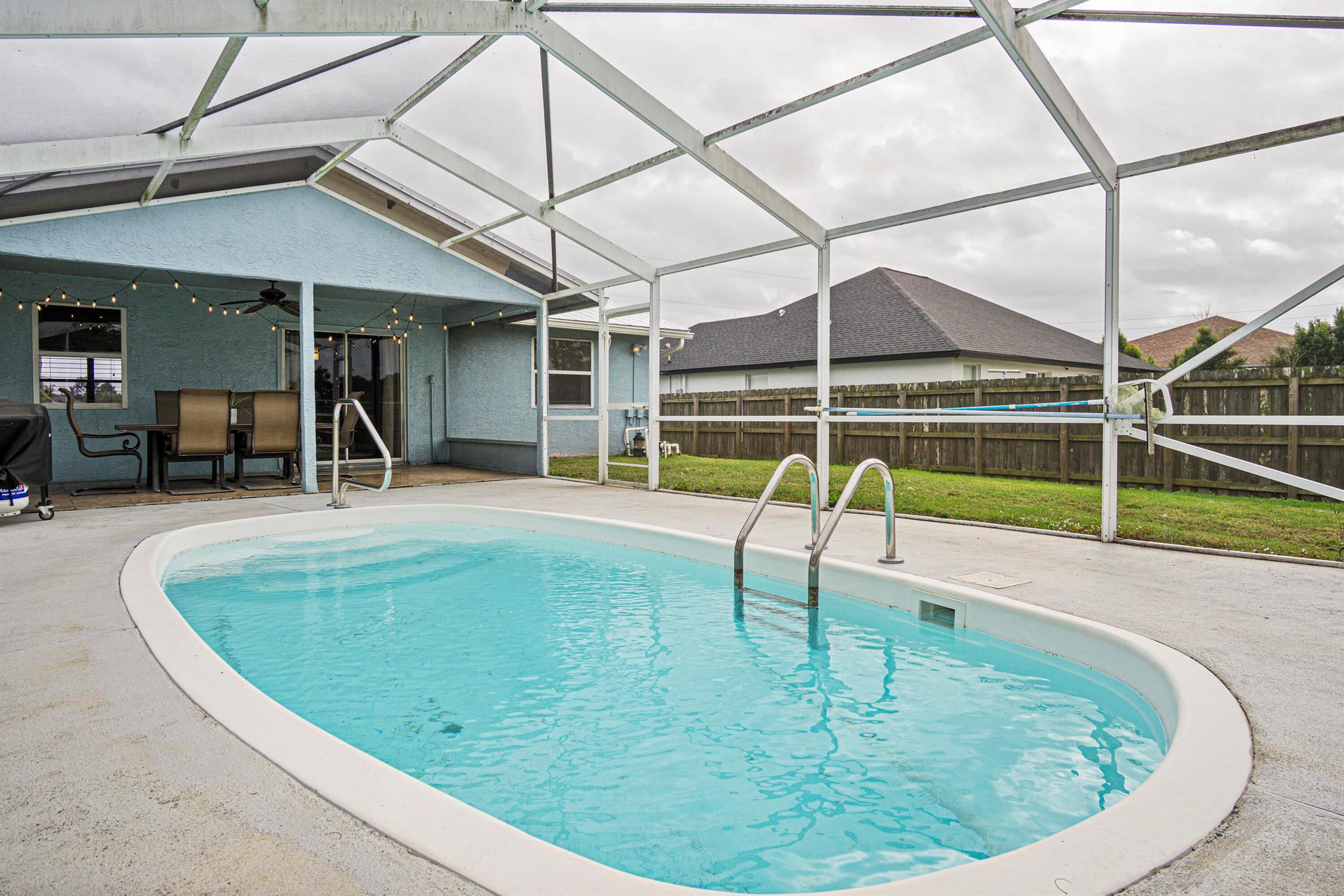 PORT ST LUCIE SECTION 33 - Residential