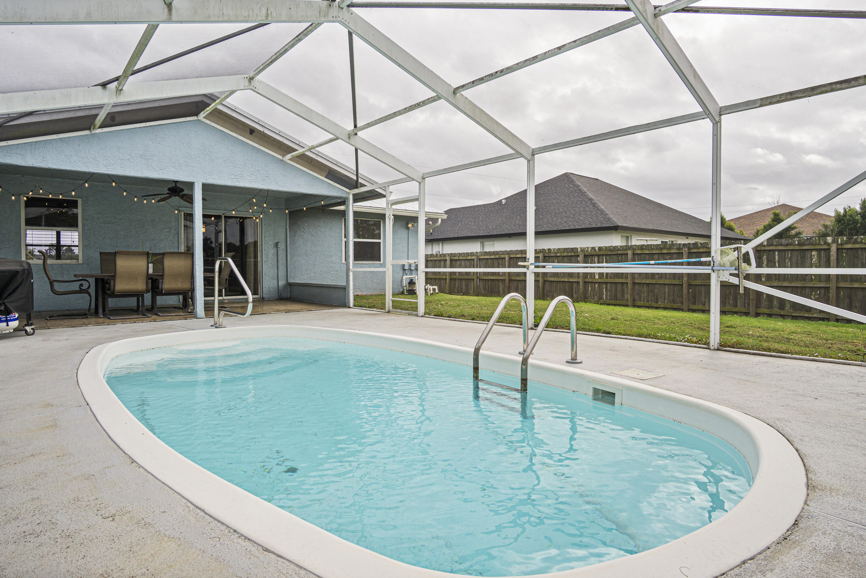 PORT ST LUCIE SECTION 33 - Residential